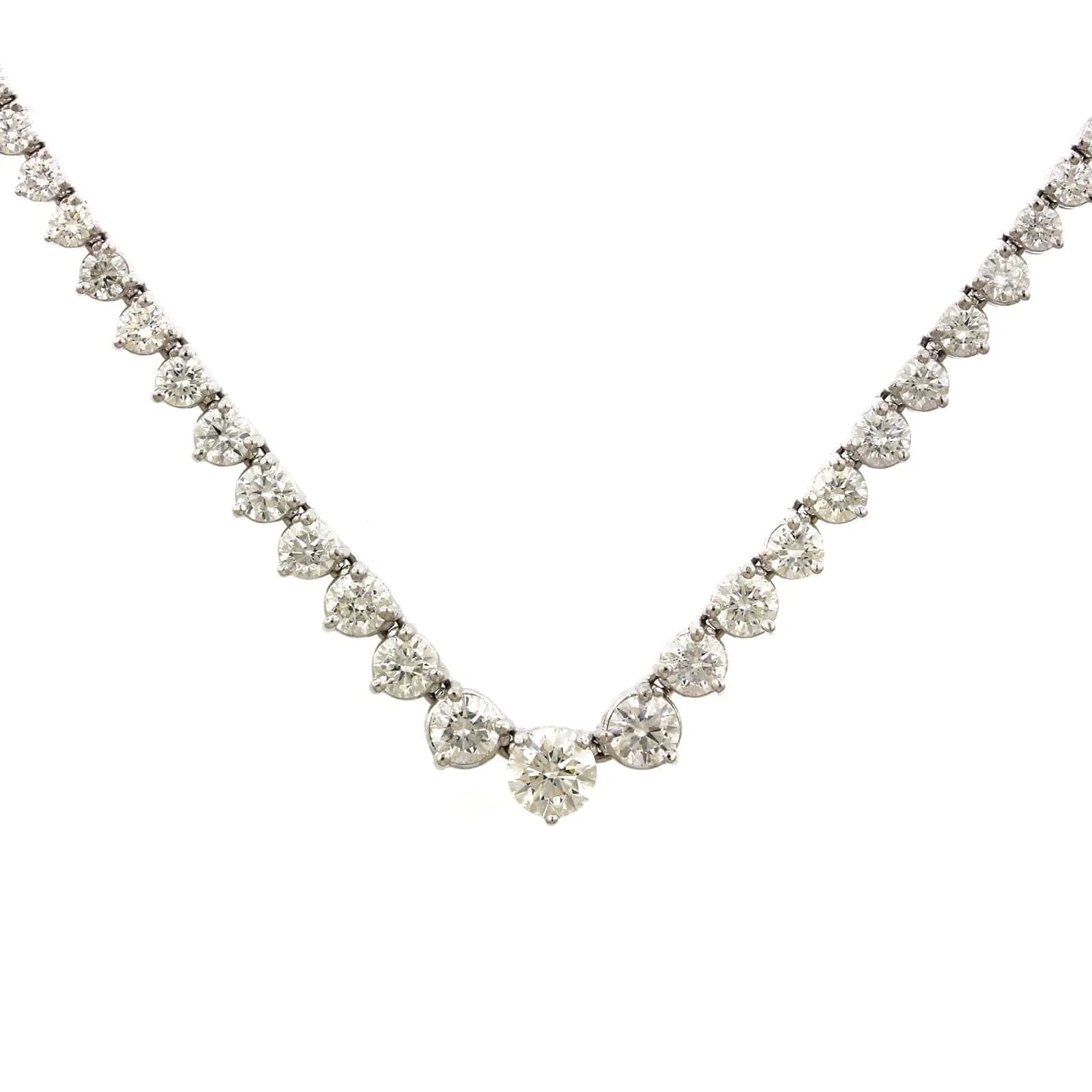 14K White Gold Diamond Graduated Line Necklace