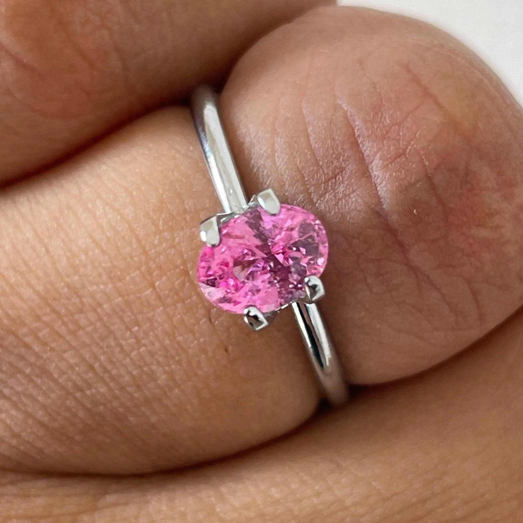 1.50 crt natural Pink Sapphire, Natural Fuchsia Pink Sapphire