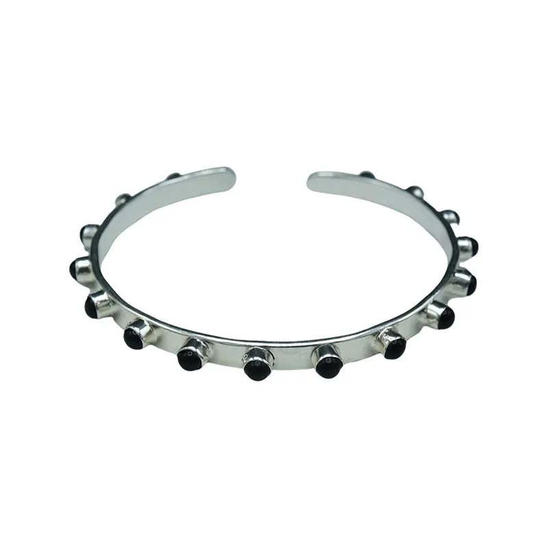 210-10-S | SEEMS ADJUSTABLE CUFF ( 4 MM BLACK ONYX ON SILVER)