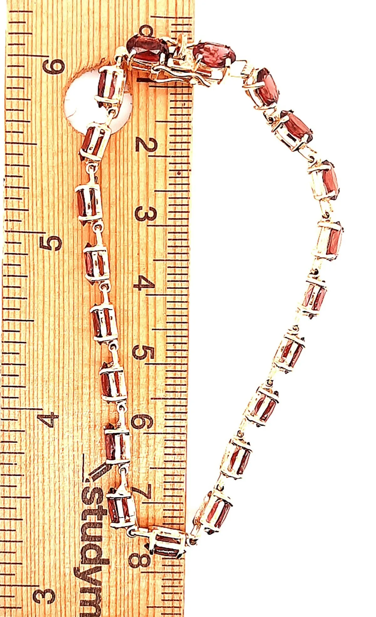 9ct Yellow Gold Garnet Bracelet