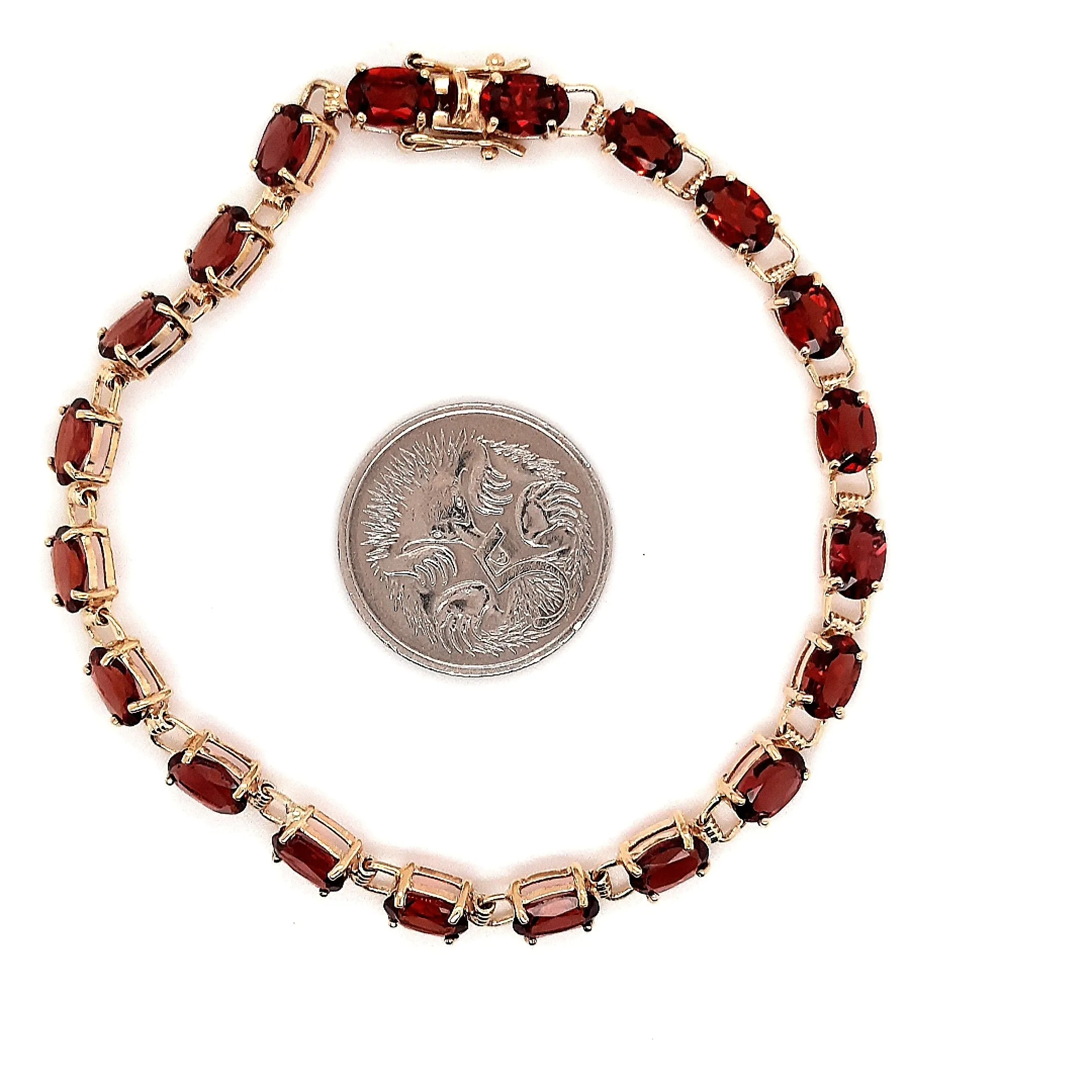 9ct Yellow Gold Garnet Bracelet