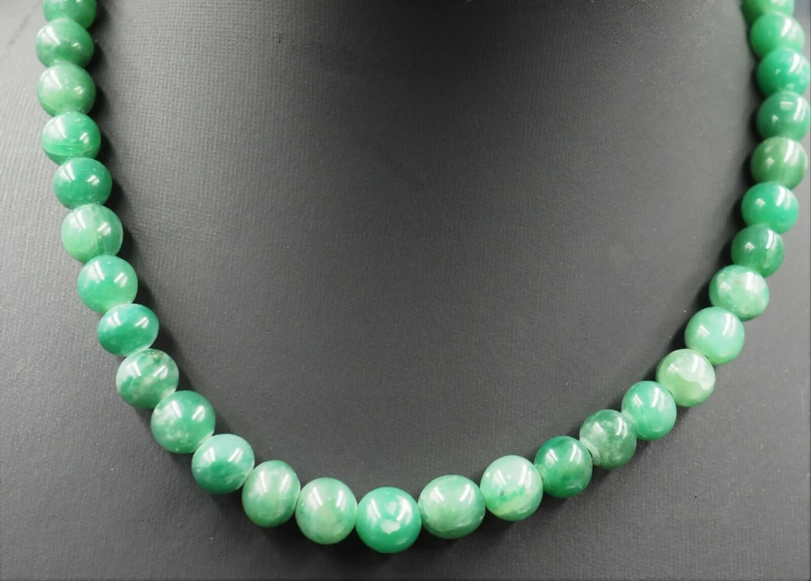 Beaded Jade Necklace with Screw Clasp