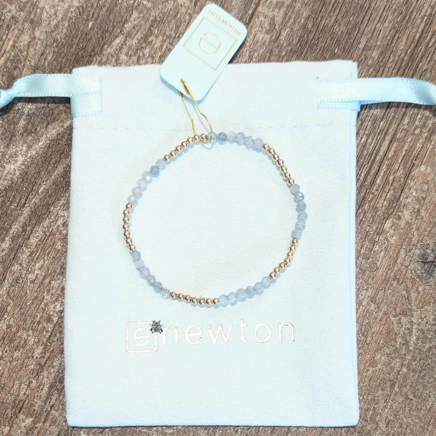 Blissful Pattern 2.5mm Bracelet - Labradorite