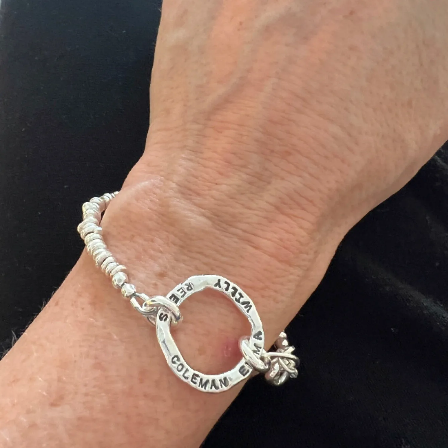 Bold Circle Link Personalized Bracelet with Freeform Nuggets