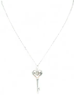 CHAIN WITH KEY PENDANT