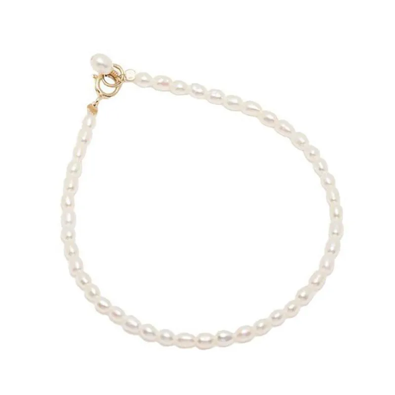 Classic Dainty Pearl Bracelet