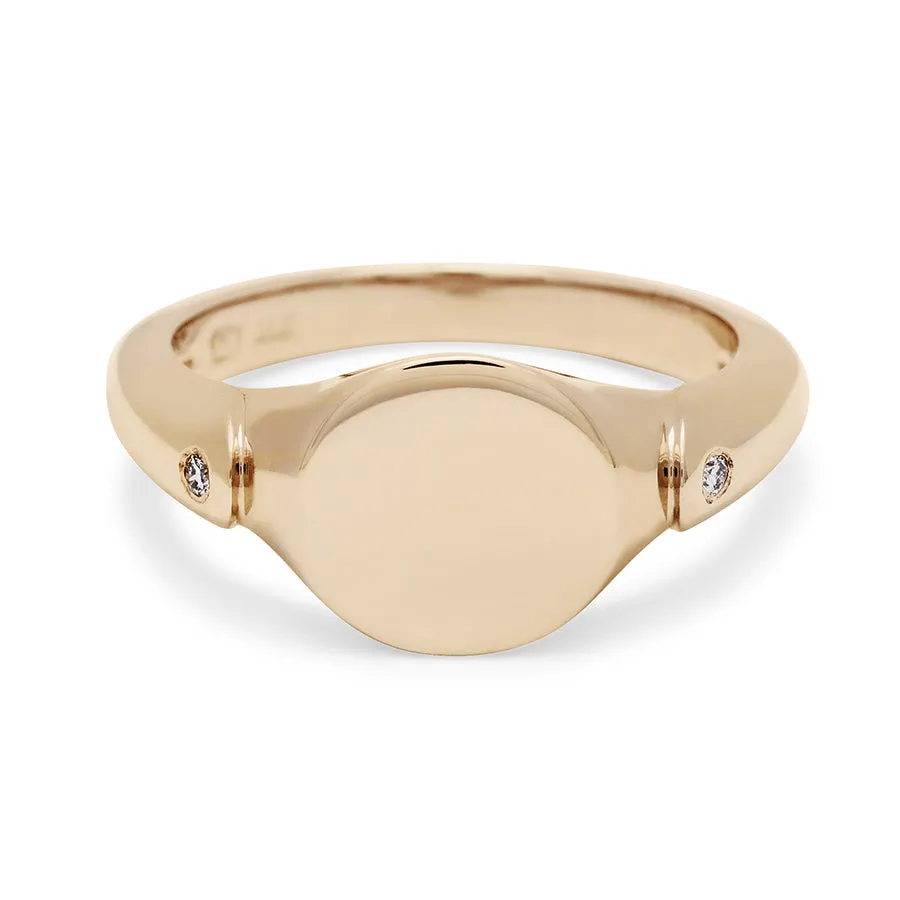 Classic Signet Ring - 14k Yellow Gold