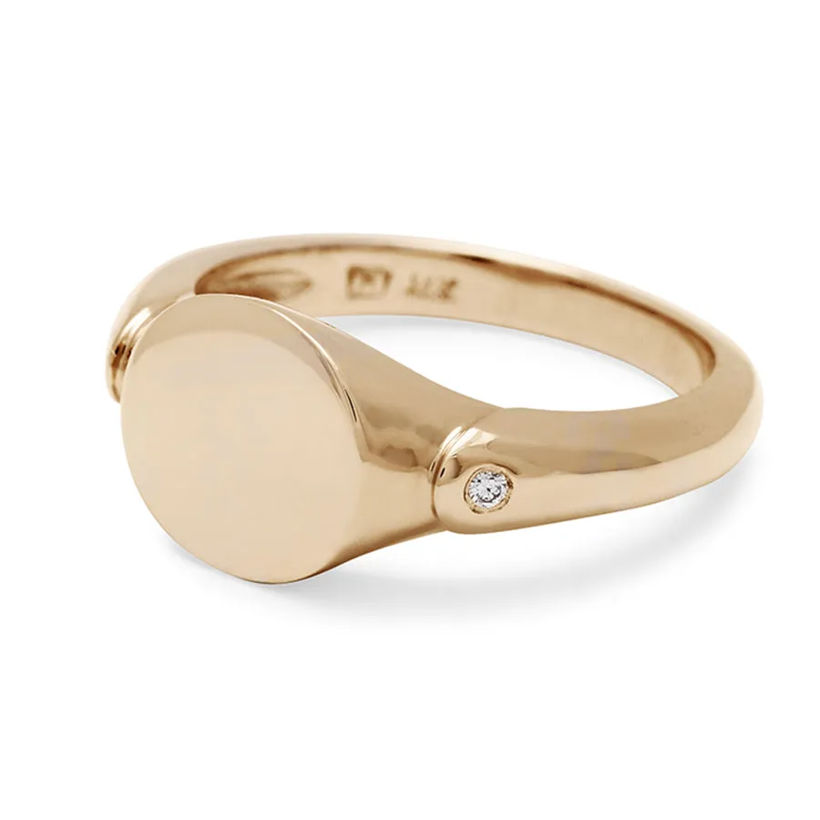 Classic Signet Ring - 14k Yellow Gold