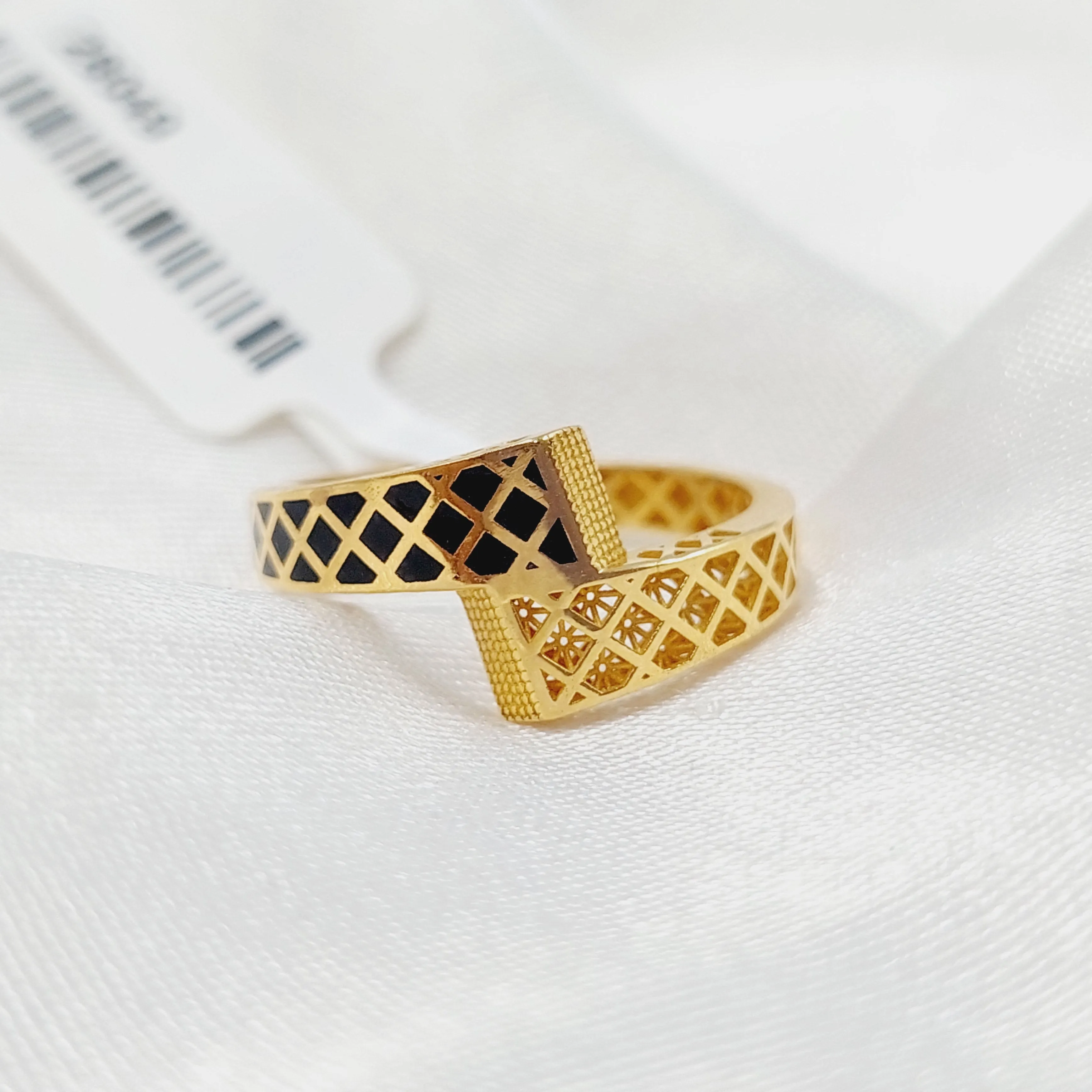 Enameled Belt Ring