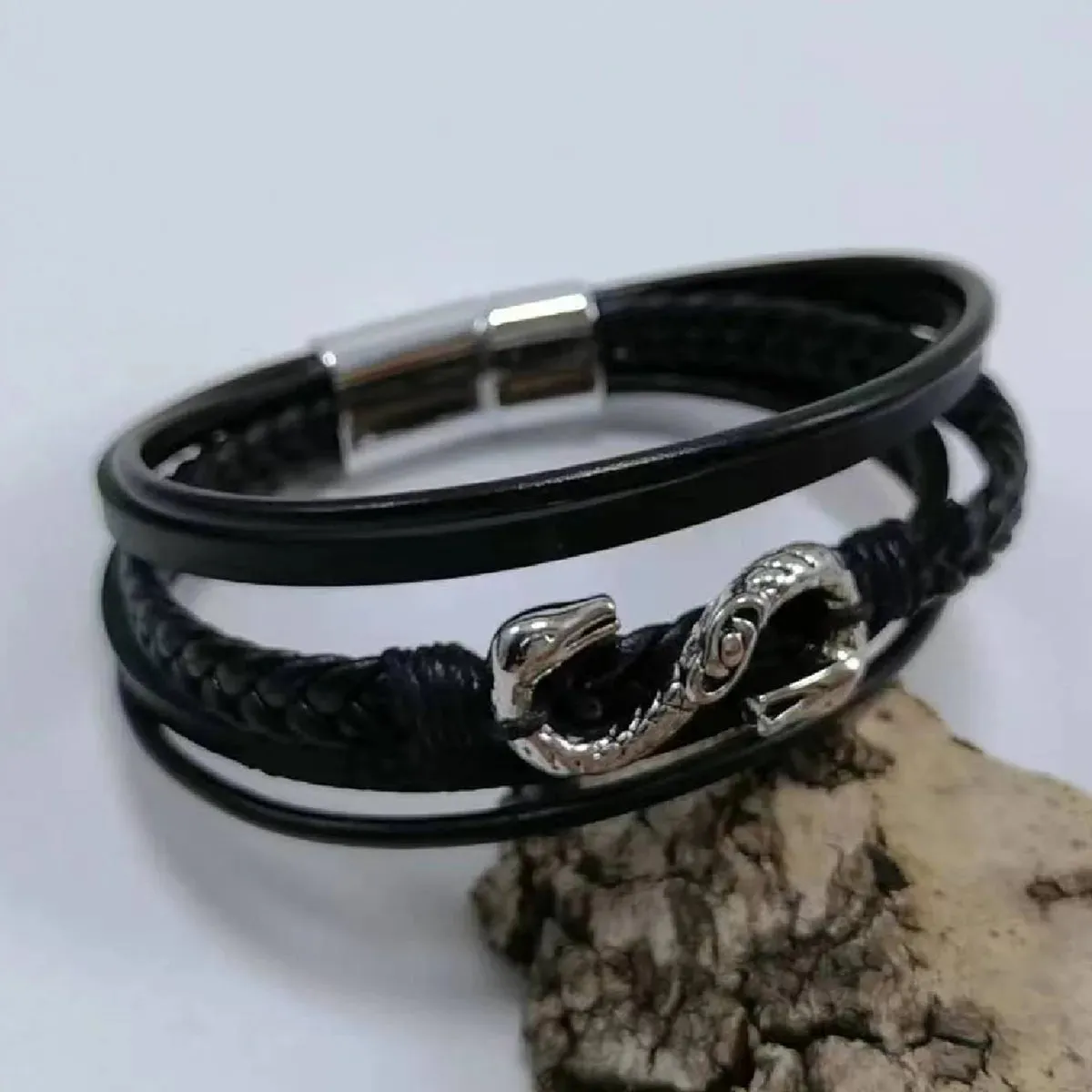 Exclusive Vintage Punk Bracelet – Unique Style Statement