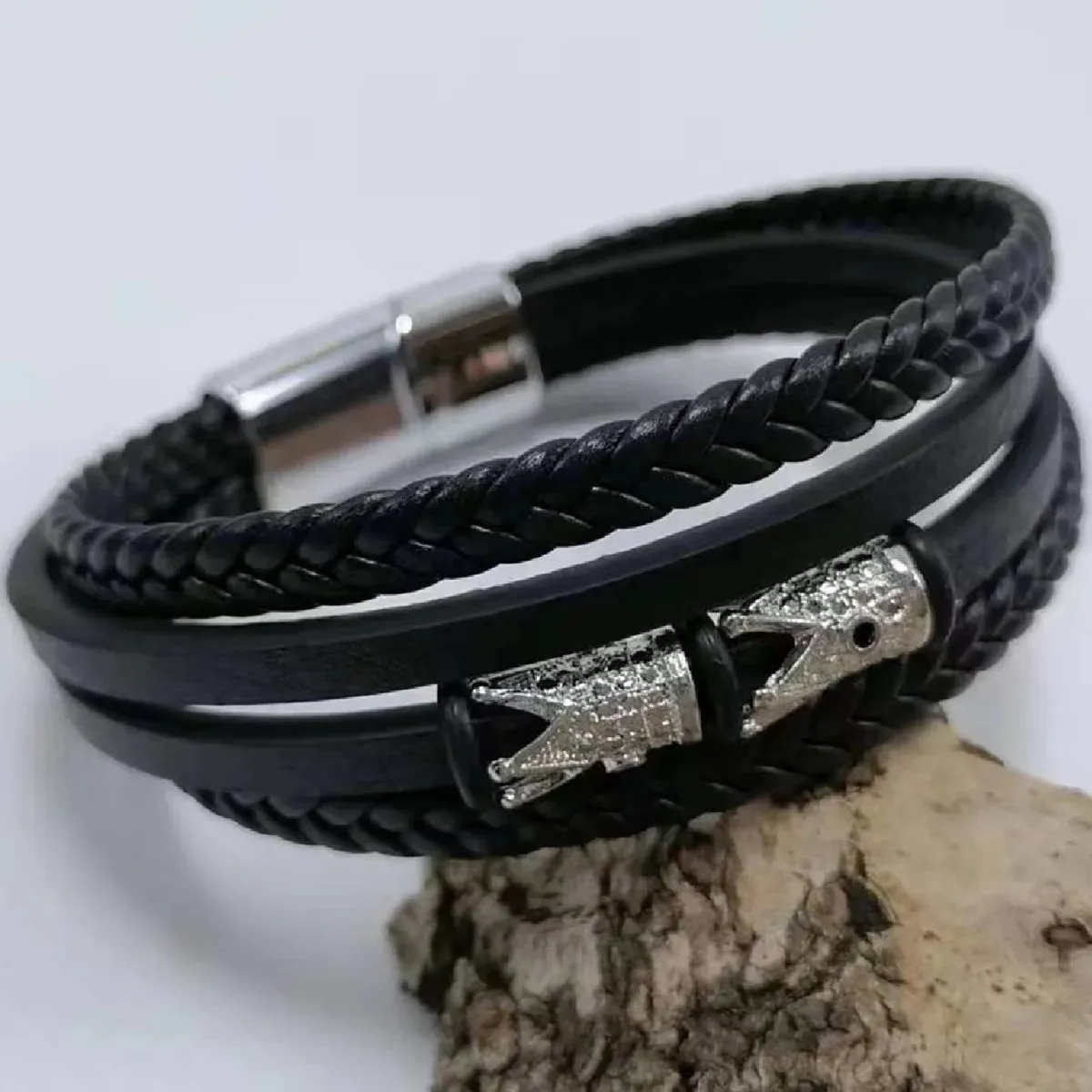Exclusive Vintage Punk Bracelet – Unique Style Statement