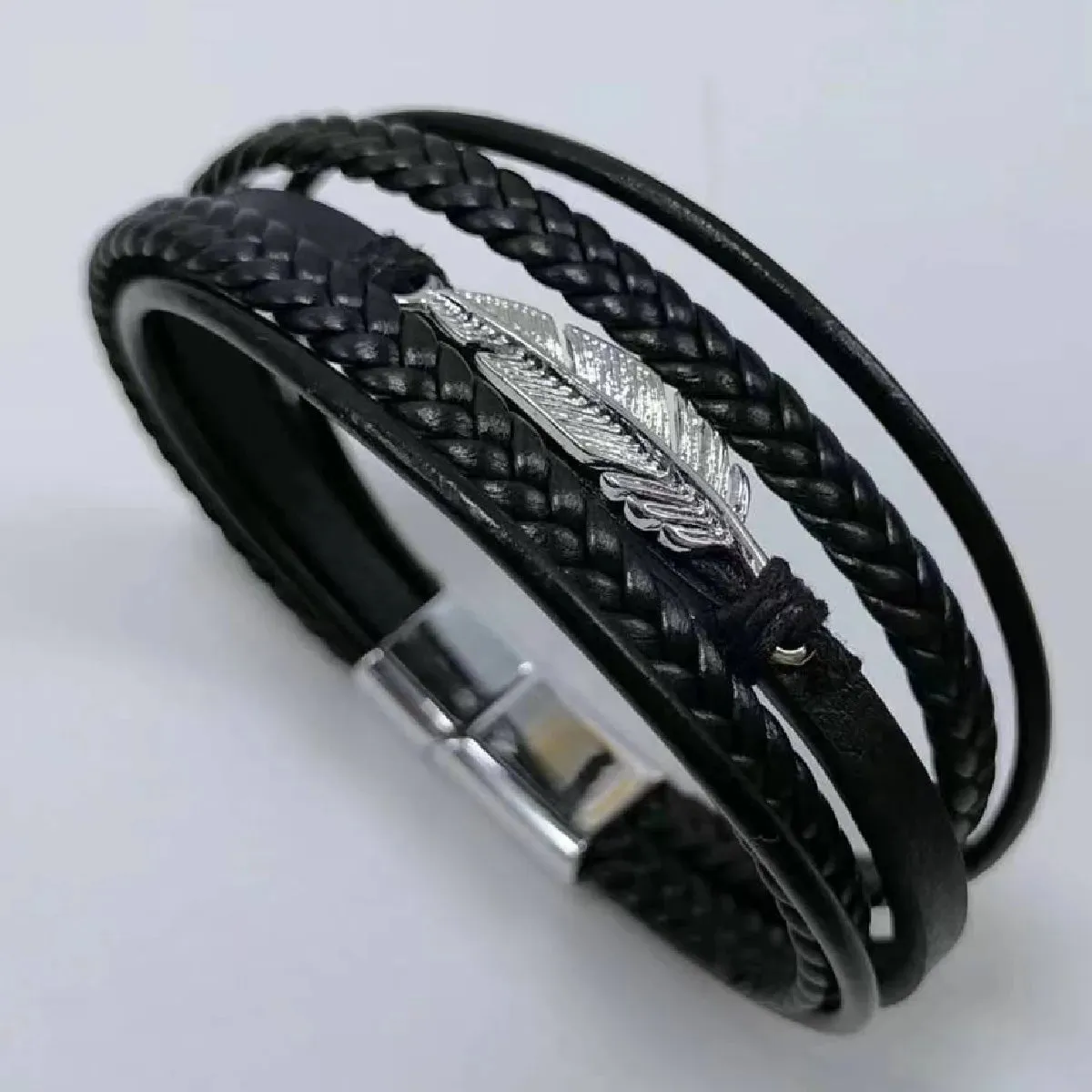 Exclusive Vintage Punk Bracelet – Unique Style Statement