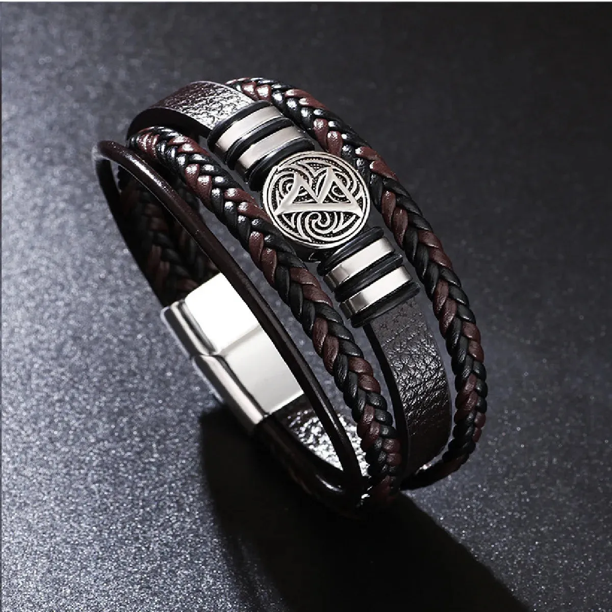 Exclusive Vintage Punk Bracelet – Unique Style Statement