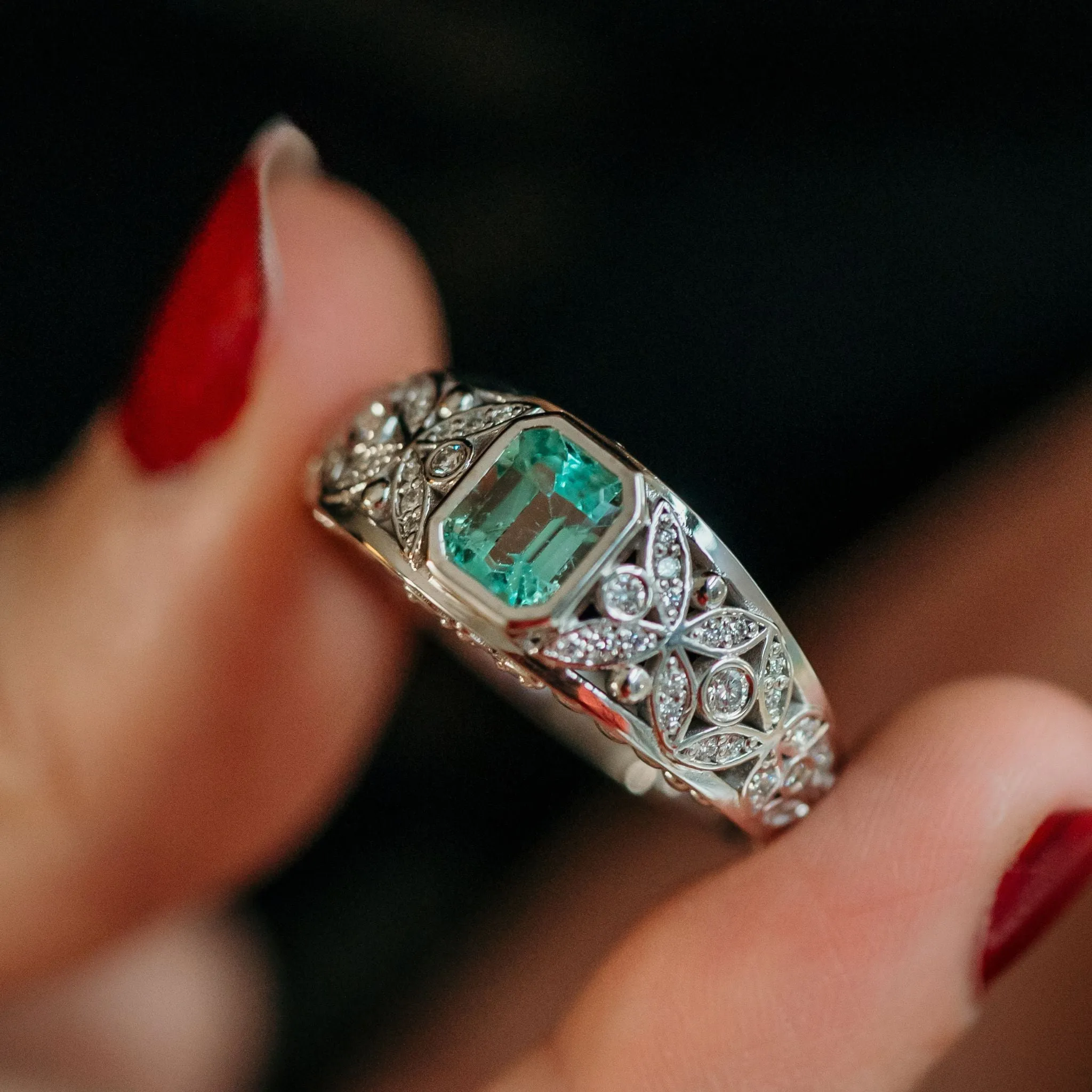 Floral Wide Wedding Band With Diamond & Emerald