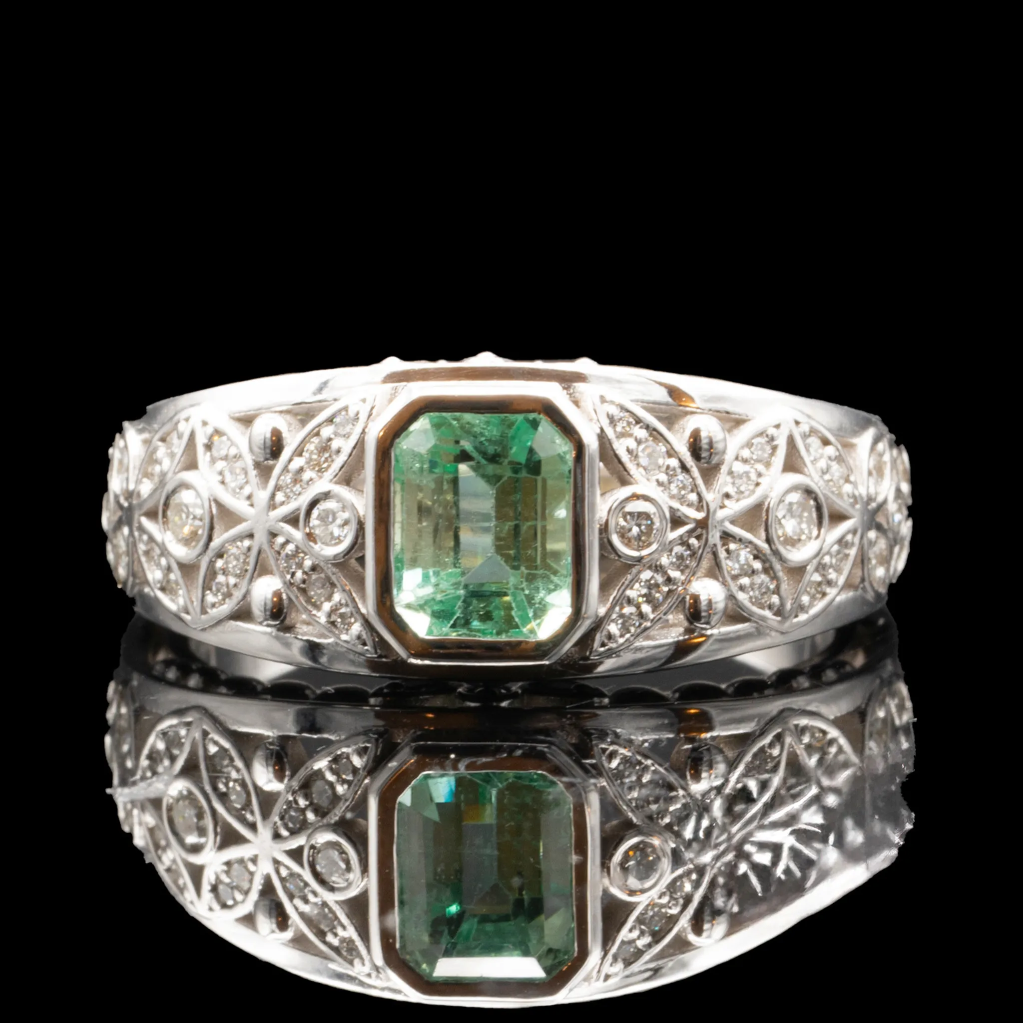 Floral Wide Wedding Band With Diamond & Emerald