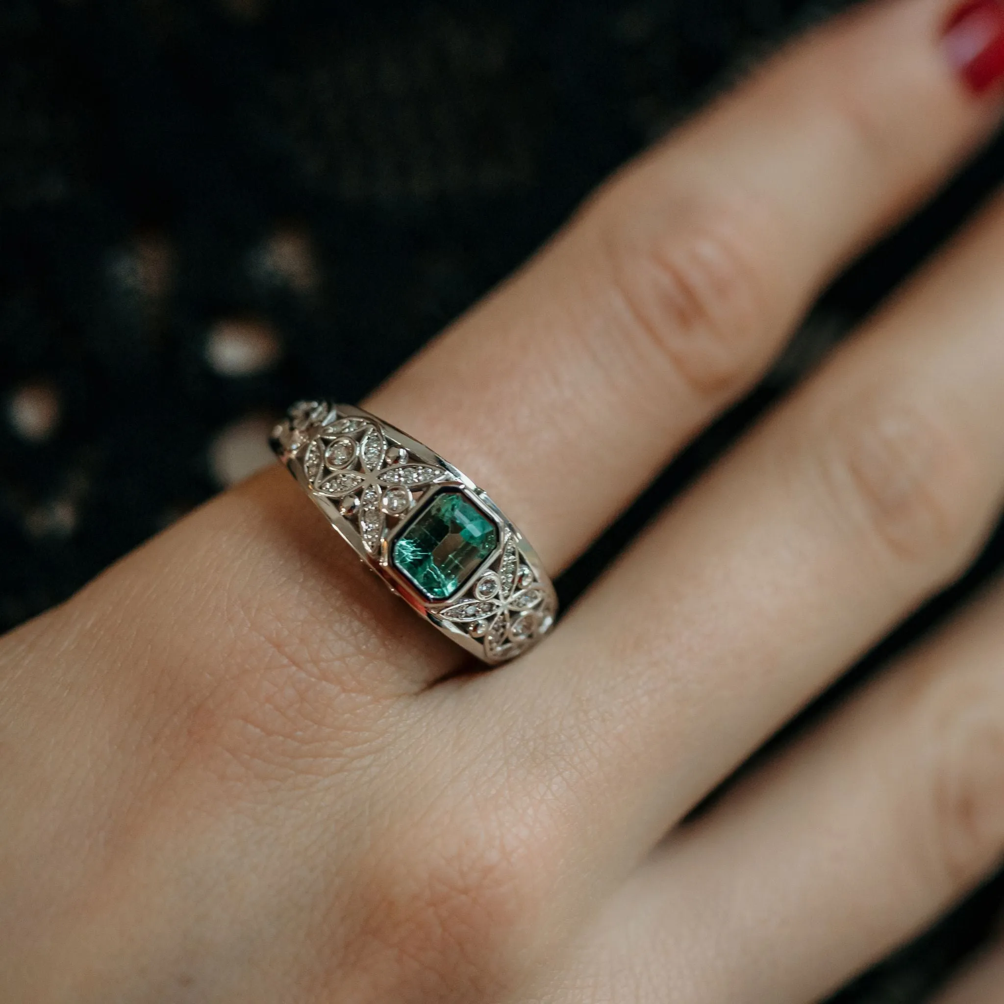 Floral Wide Wedding Band With Diamond & Emerald