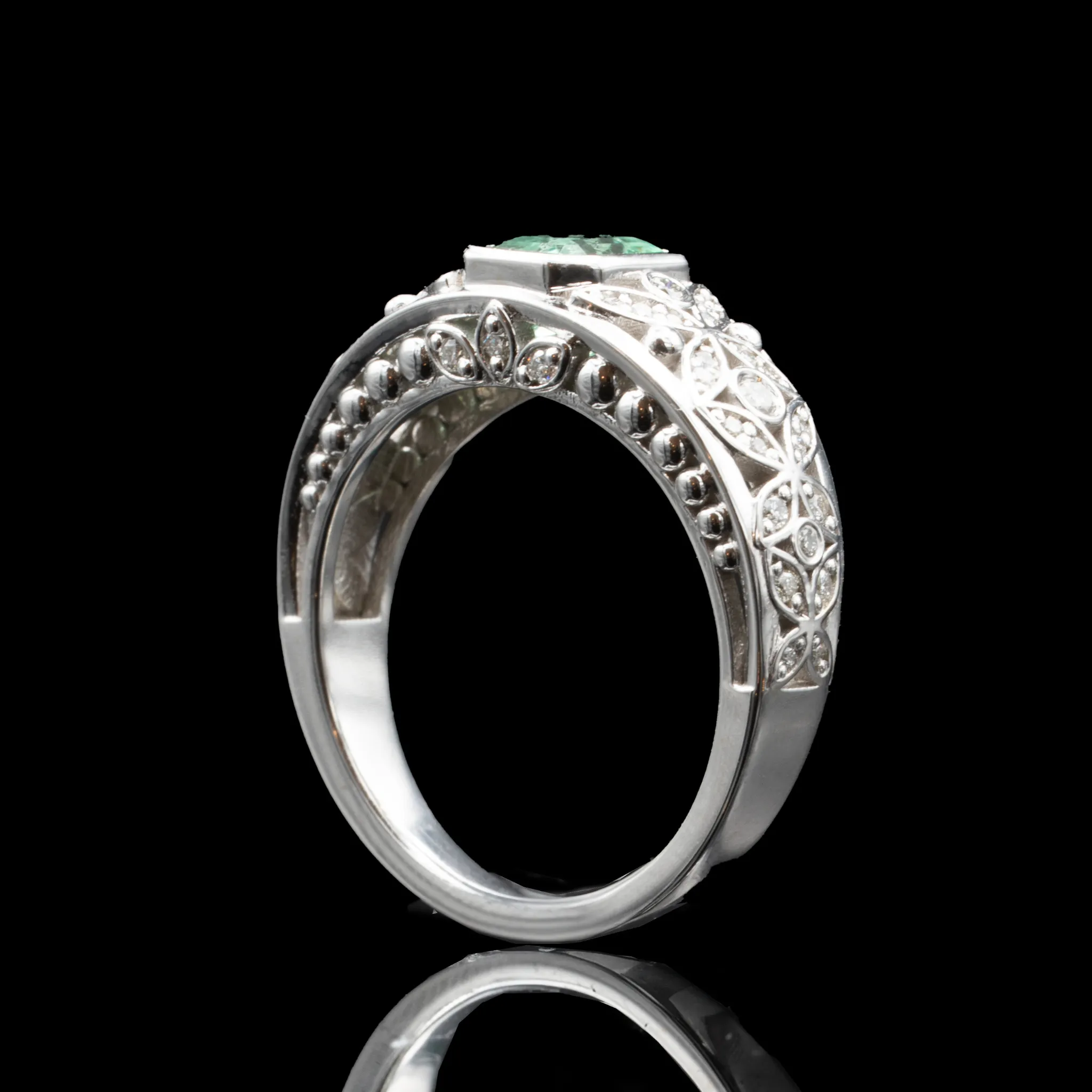 Floral Wide Wedding Band With Diamond & Emerald