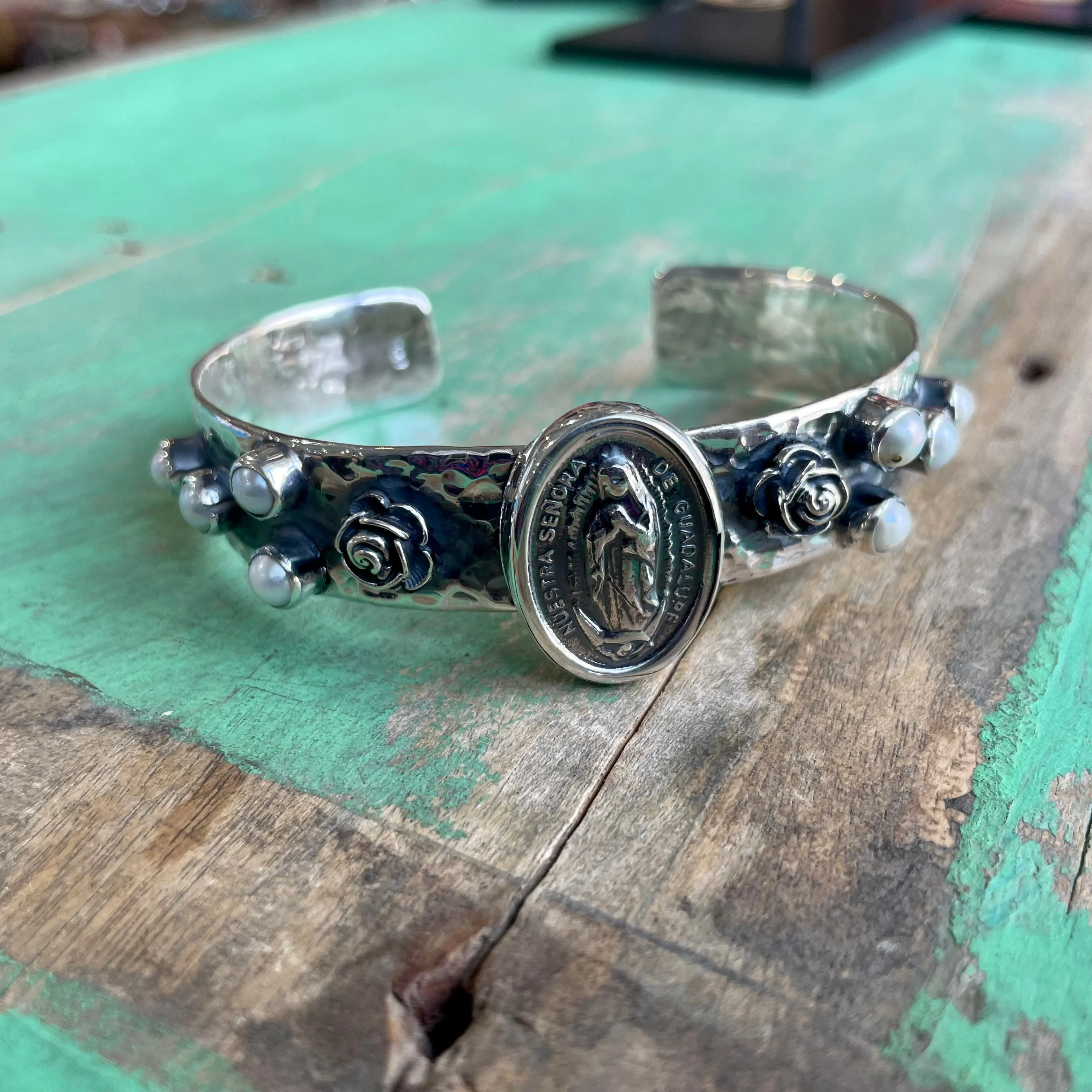 Freshwater Pearl and Sterling Silver OLG Cuff