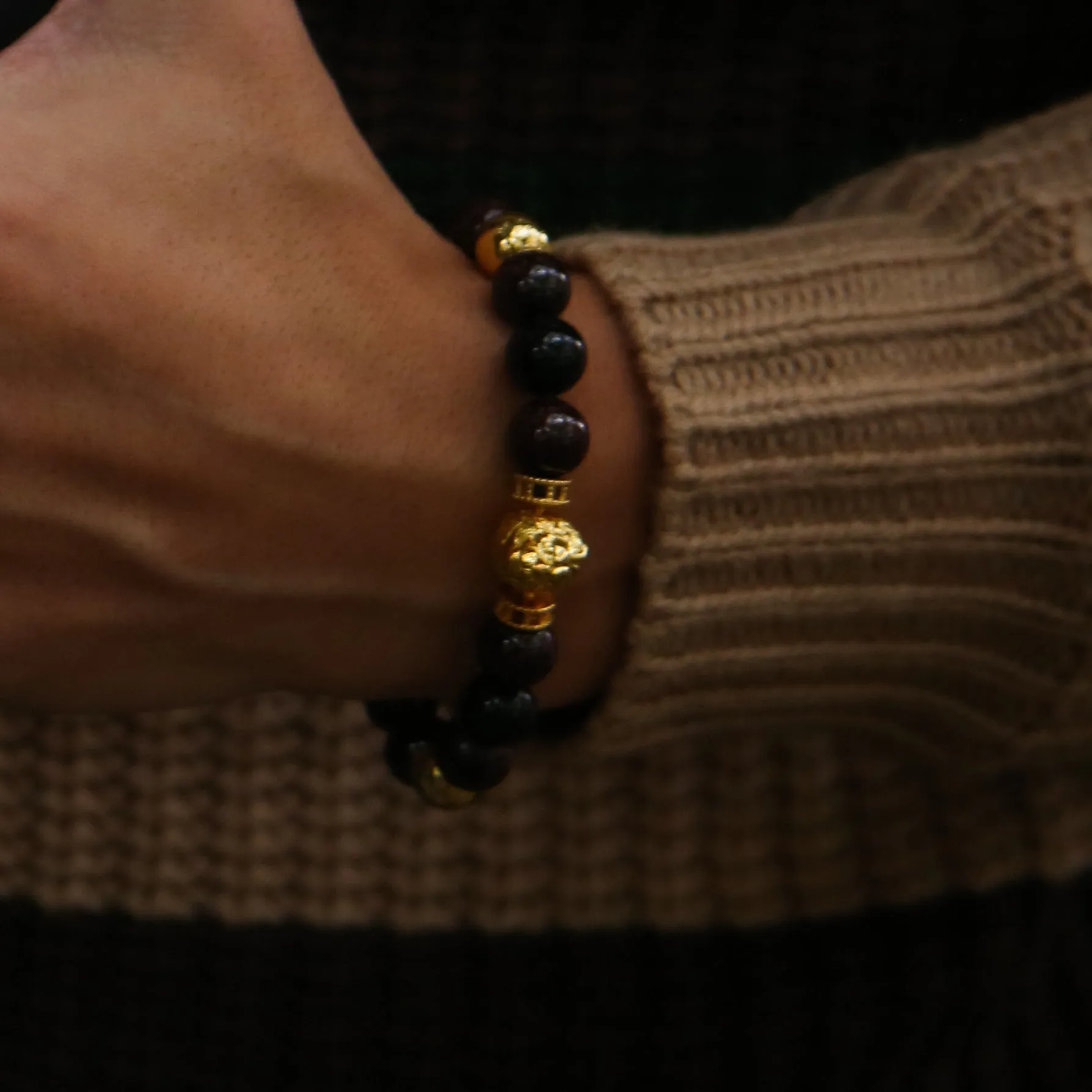 Gold Lion Bracelet in Garnet, Obsidian