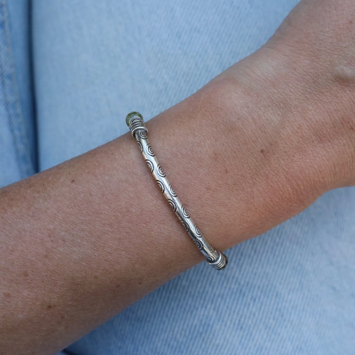Green Garnet & Labradorite Cube Bracelet