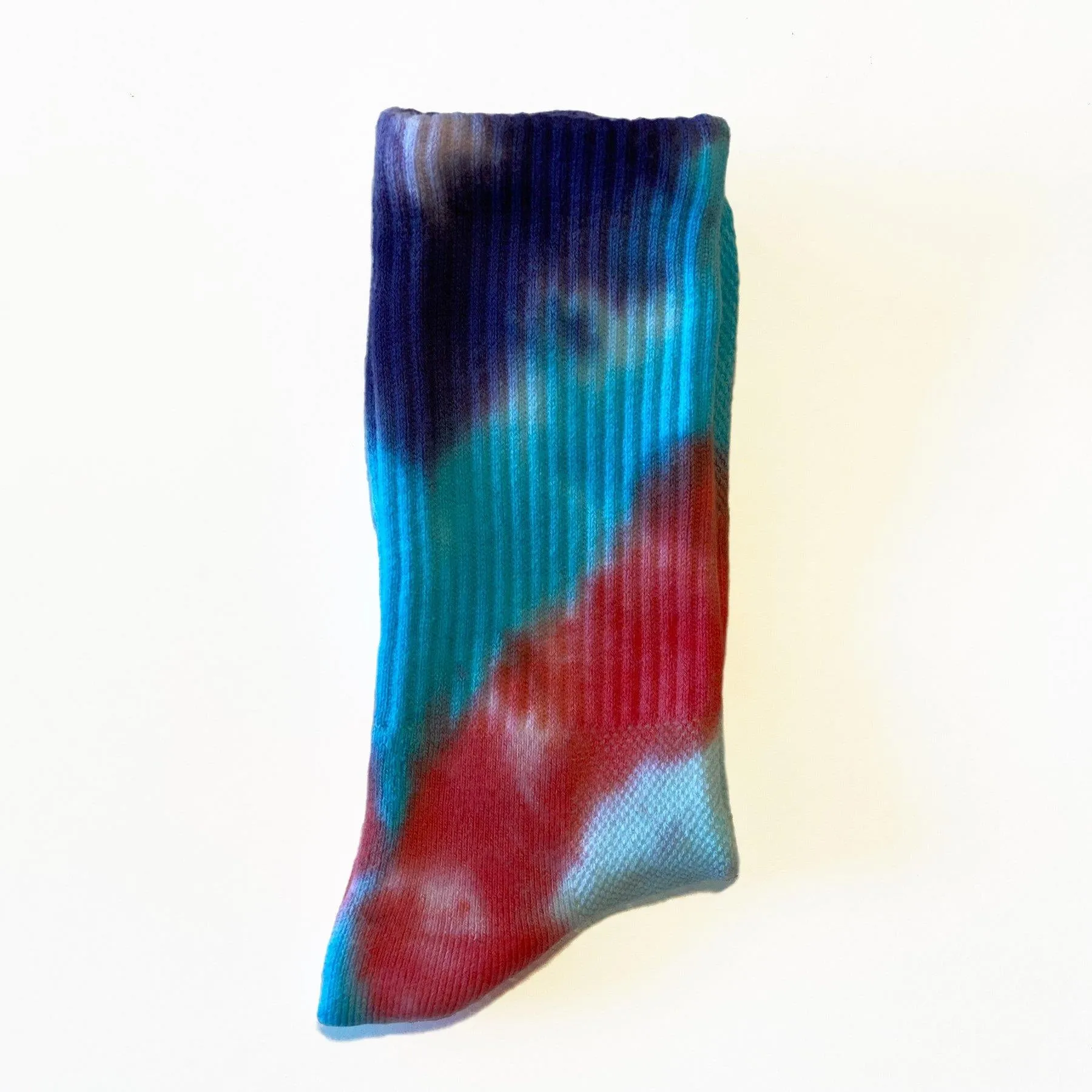 High Ankle Athletic Tie Dye Socks (Navy   Sky   Red)