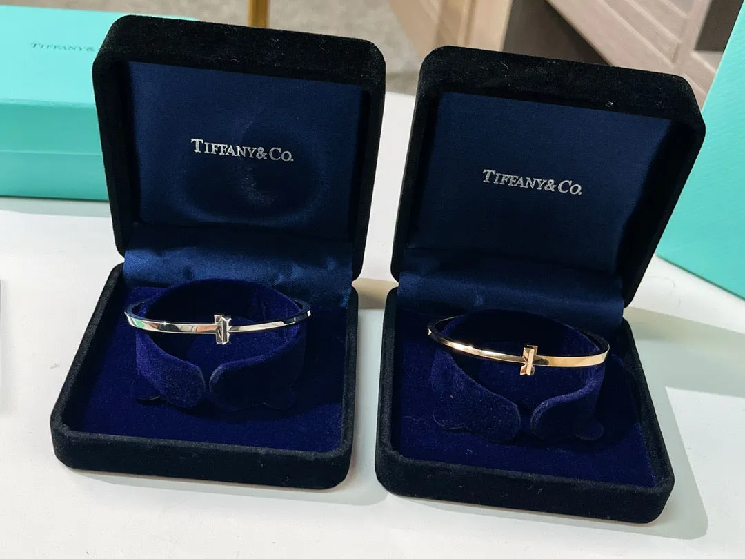 JW579 T1 Bracelet