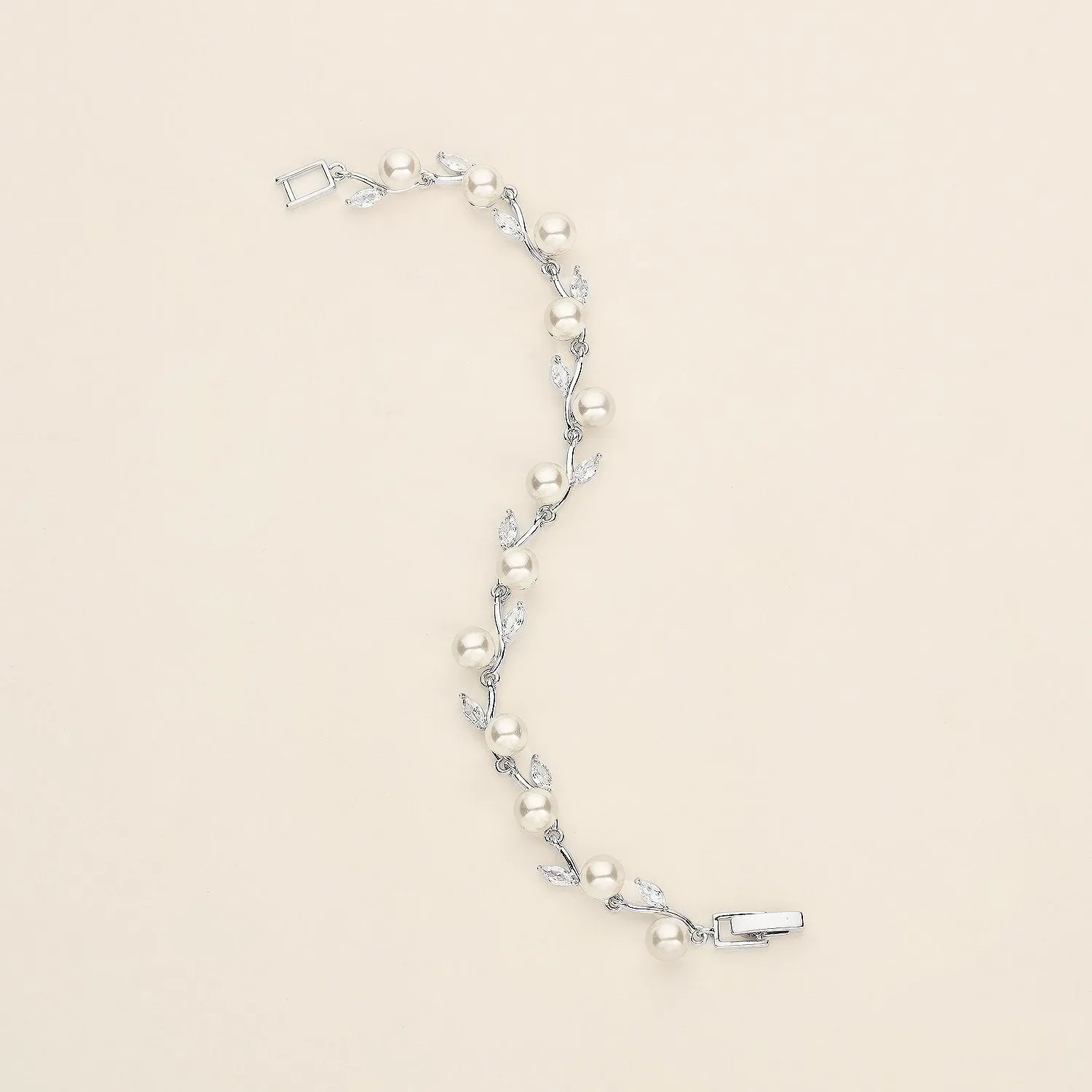 Kara Pearl Bracelet