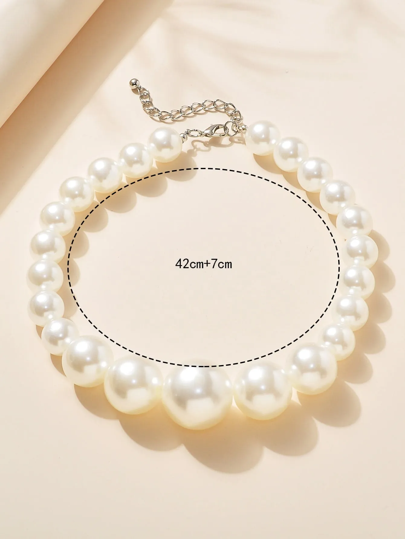 Large Faux Pearls Beaded Necklace for Women Novelty Necklace Creative Necklace