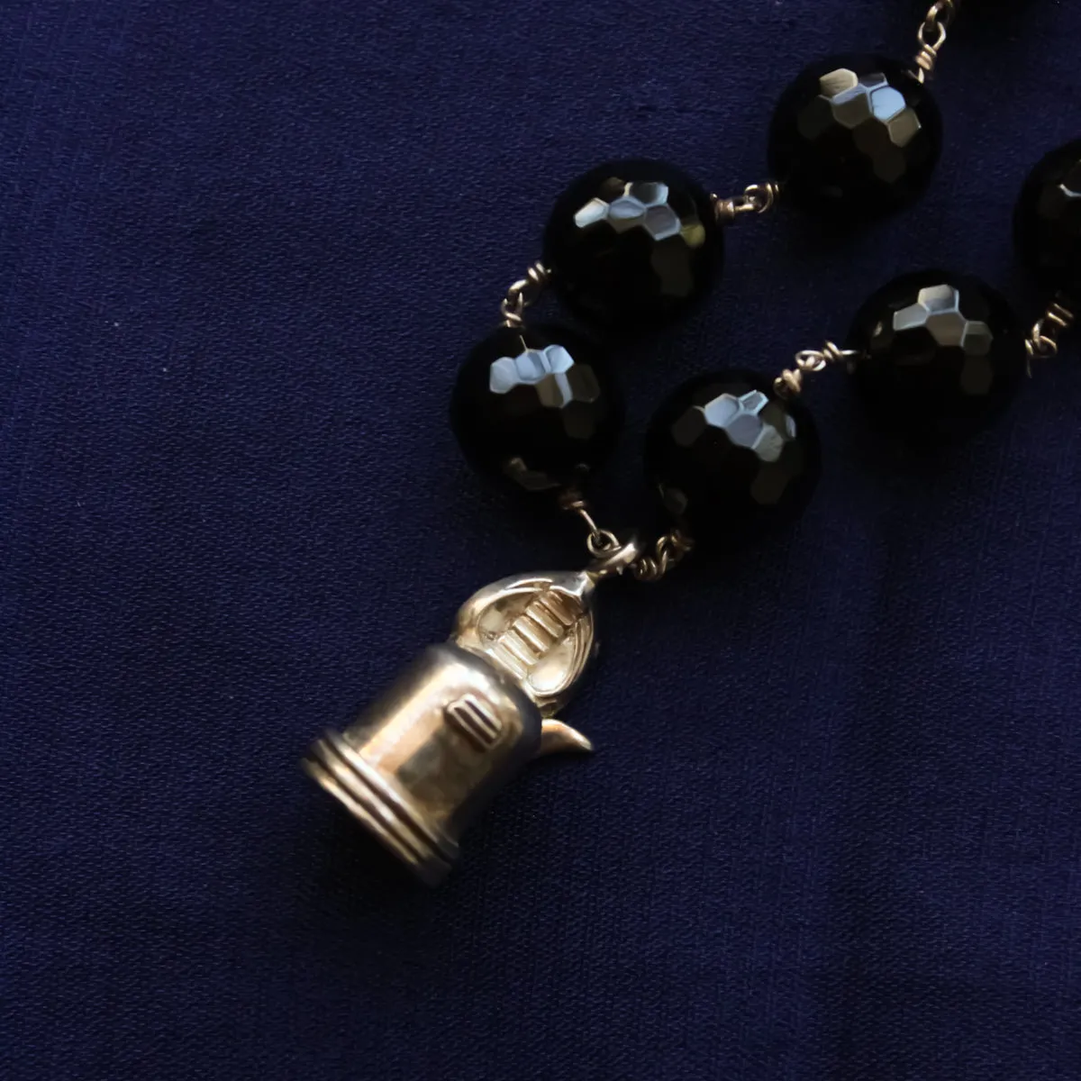 Lingam Black Onyx Bracelet (Silver)