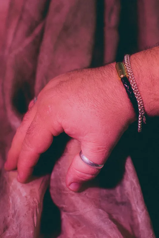 MAGNET ROPE CUFF