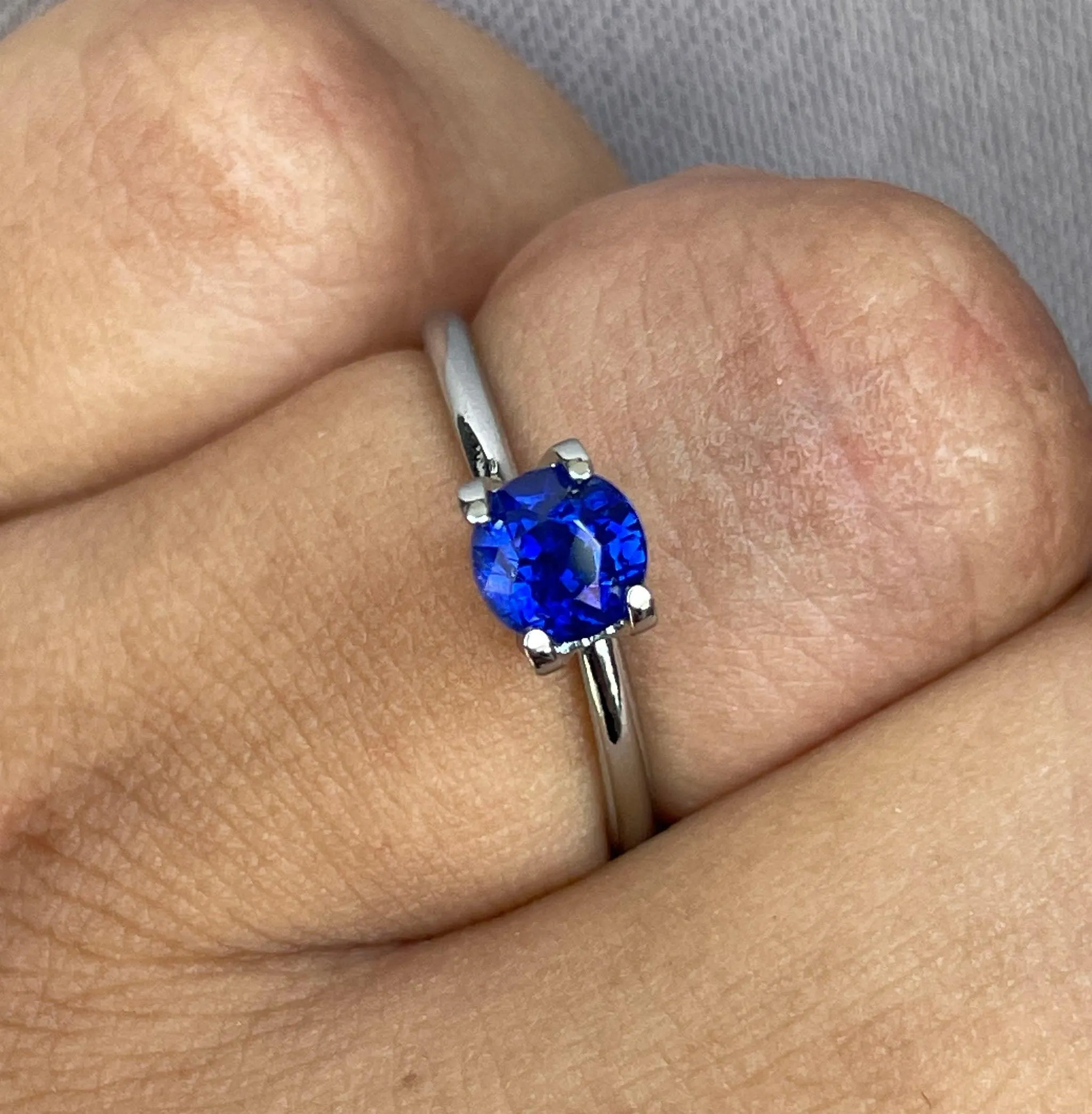 Natural Sapphire Blue 1.08 Crt Round Cut Certified Natural Blue Sapphire, Loose Sapphire Gemstone for Sapphire Ring