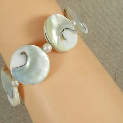 New Look Natural Mother-of-Pearl Cuff Beaded Bracelet