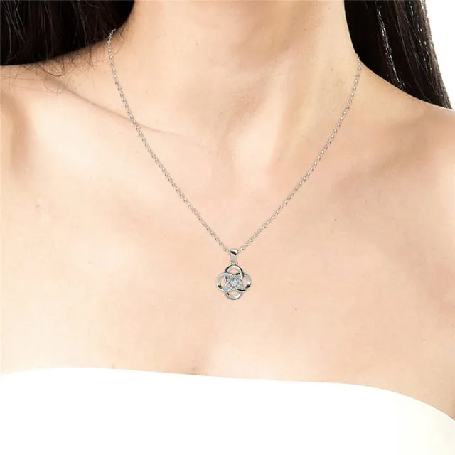 Nyssa 18k White Gold Plated Crystal Necklace