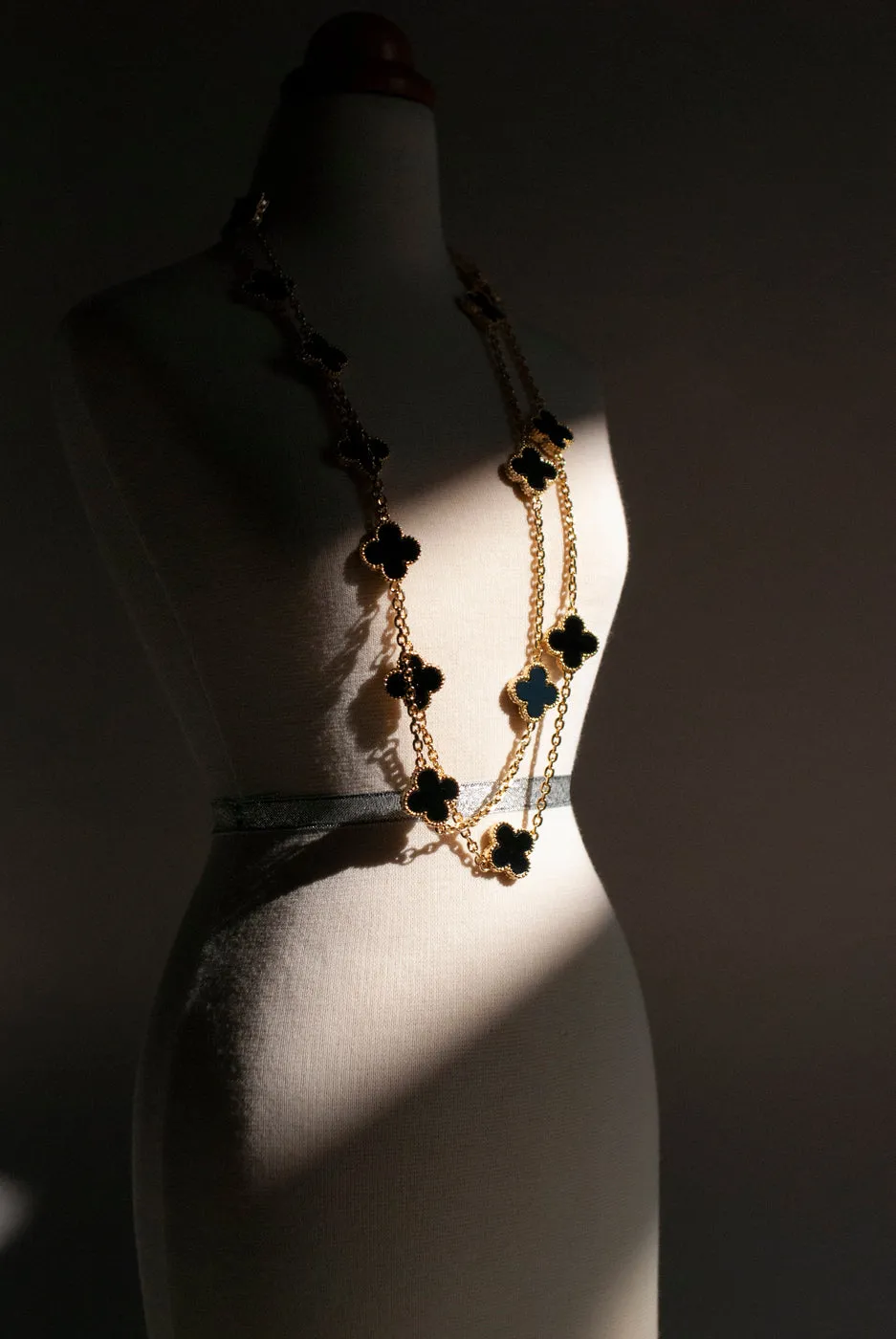 Onyx Quatrefoil Gold Plated Necklace