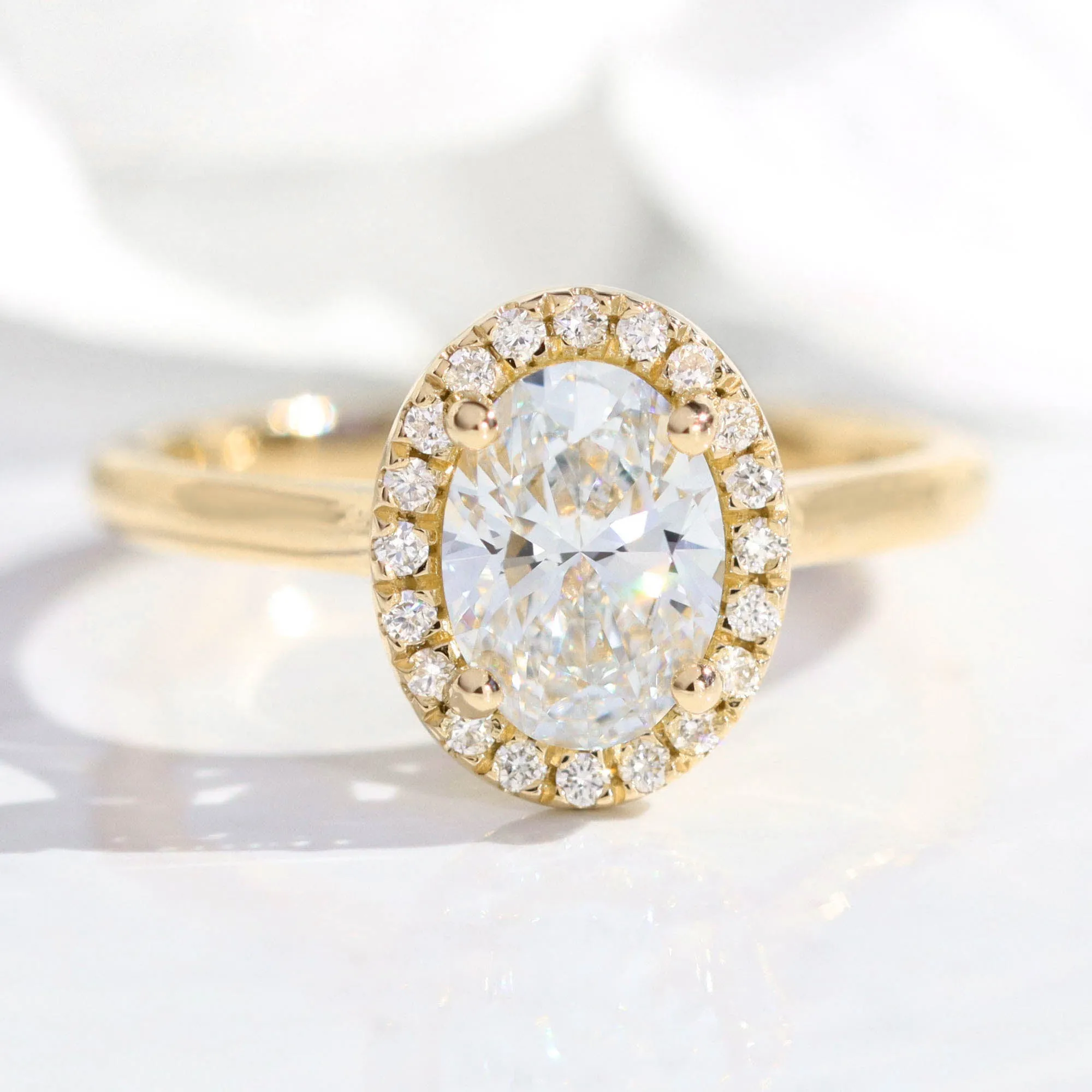 Oval Lab Diamond Ring Plain Band w/ Natural Diamonds in Luna Halo Ring