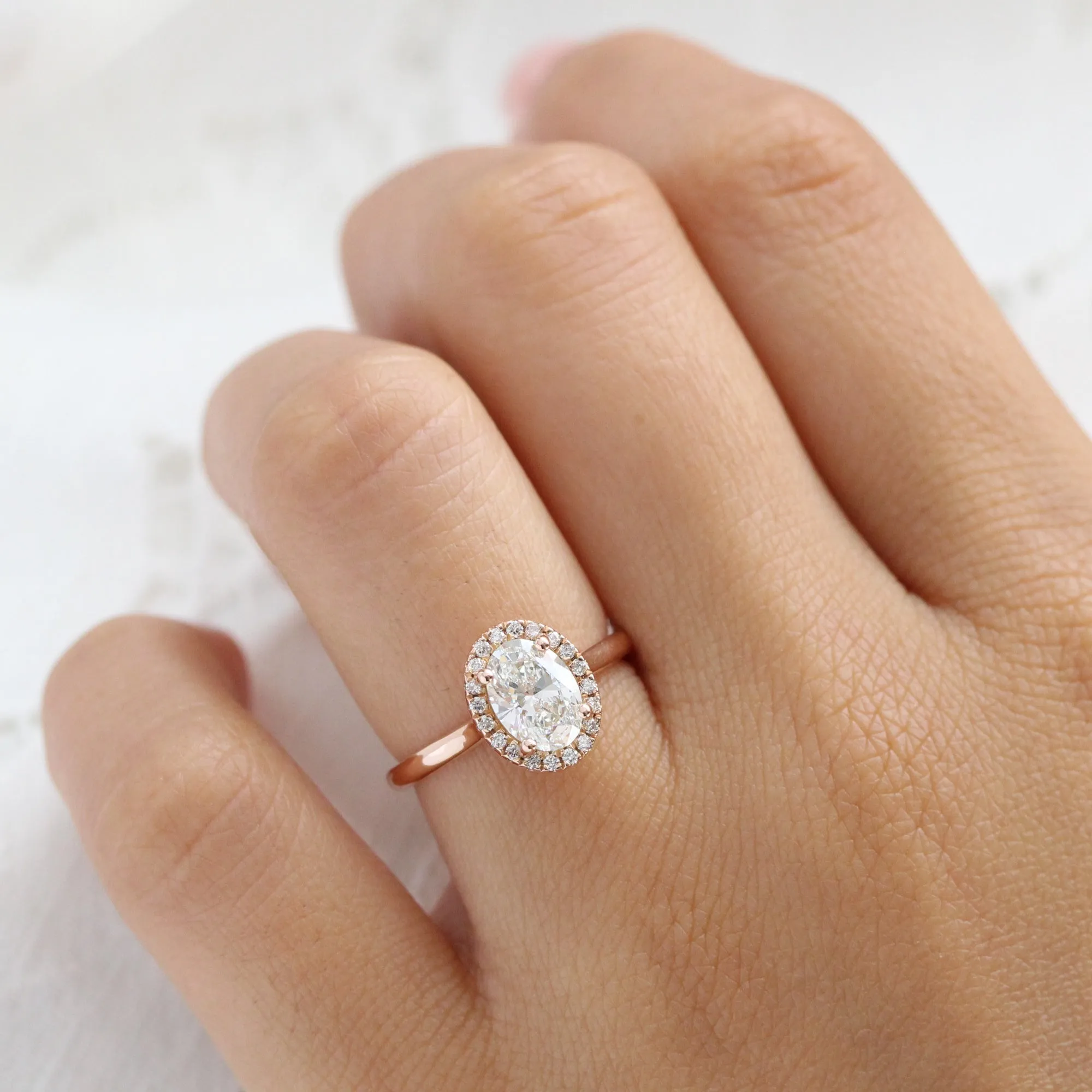 Oval Lab Diamond Ring Plain Band w/ Natural Diamonds in Luna Halo Ring