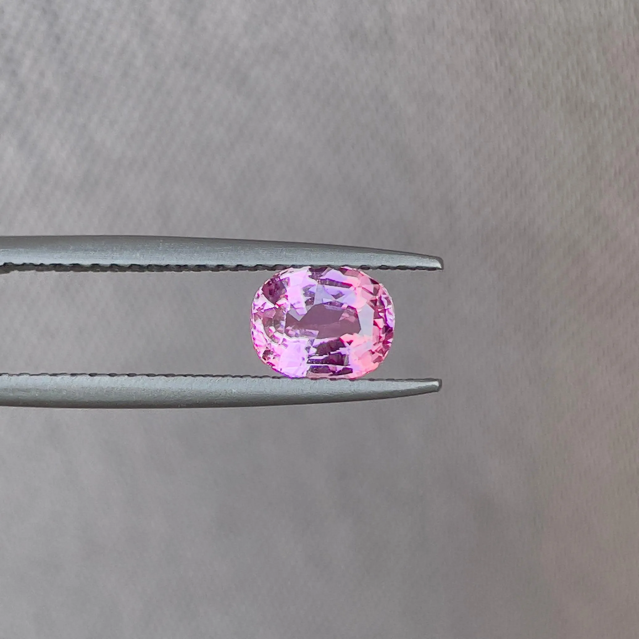 Oval Pink Sapphire 1.13 Carat Loose Gemstone Natural Unheated Stone for Making Jewellery. A perfect clarity pink oval cut sapphire.