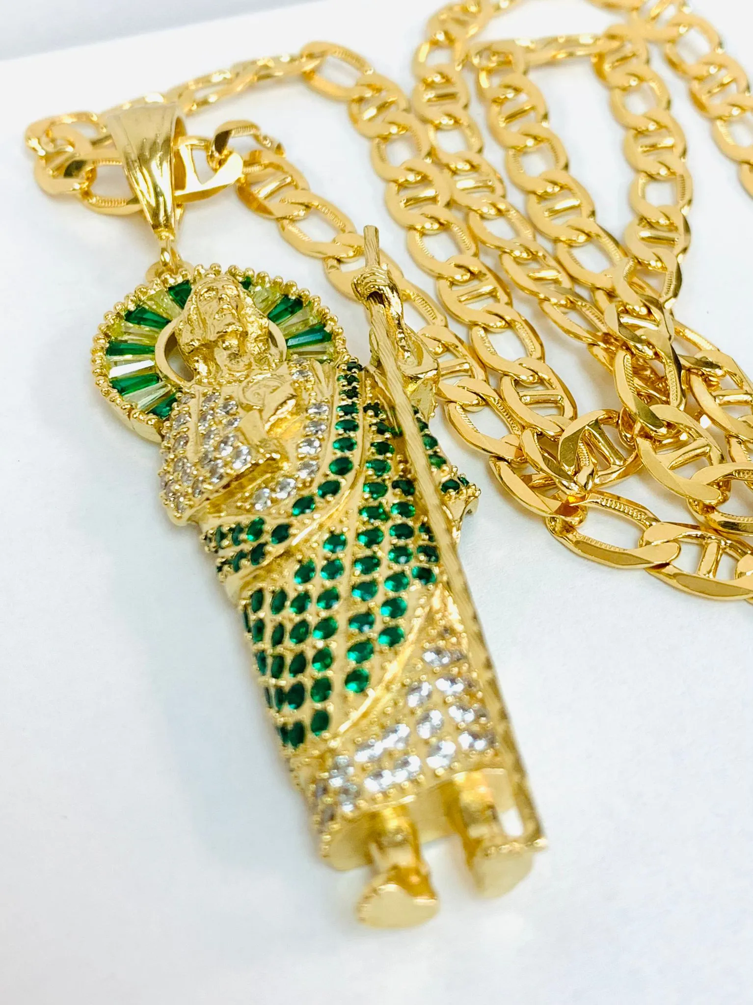 San Judas Necklace Pendant / San Judas Medalla 2.3x1” 24" / Saint Jude Necklace Set / Cadena y Medalla De San Judas En Oro Laminado