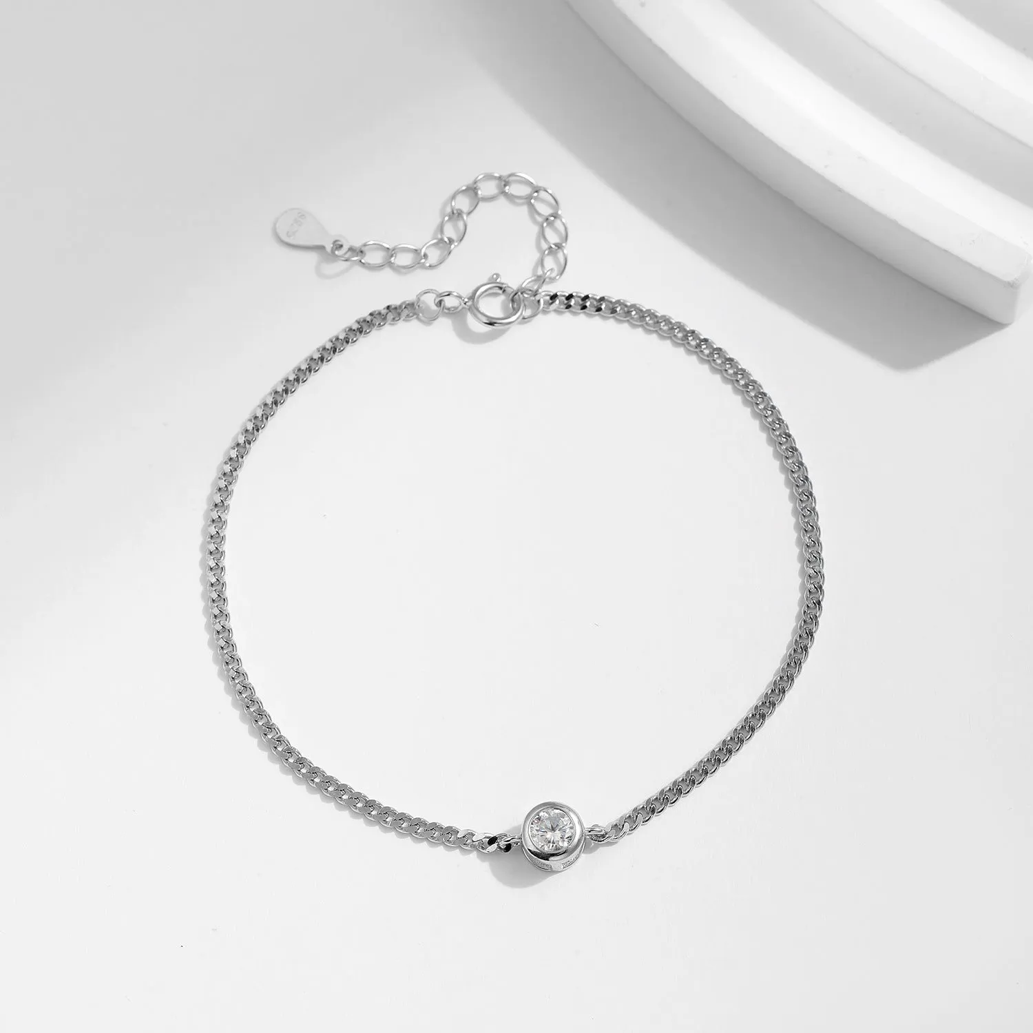 Sparkling Moissanite Sterling Silver Bracelet - Elegant and Simple Korean Jewelry