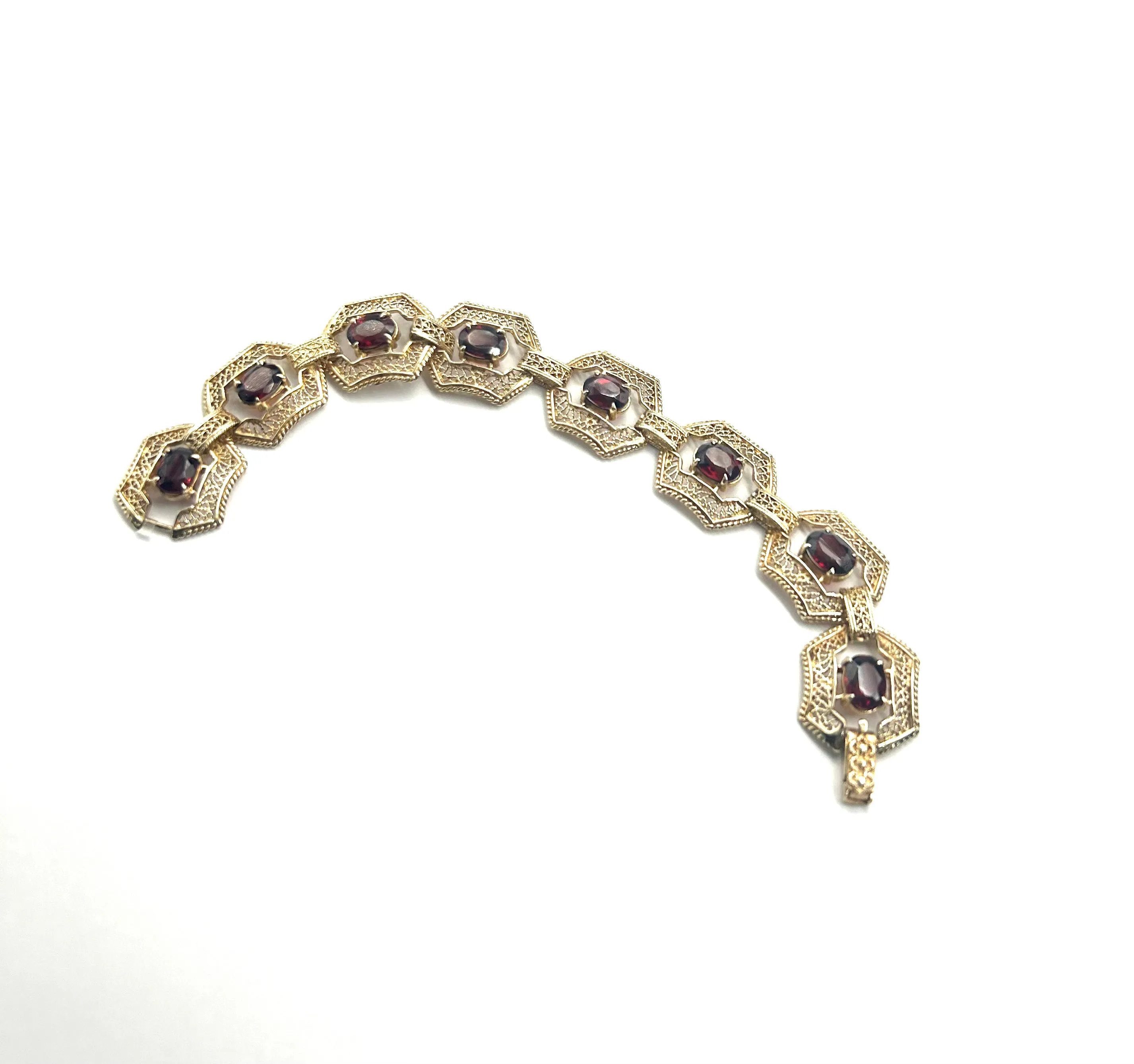 Stunning Garnet & 14K Gold Filigree Frame Link Bracelet
