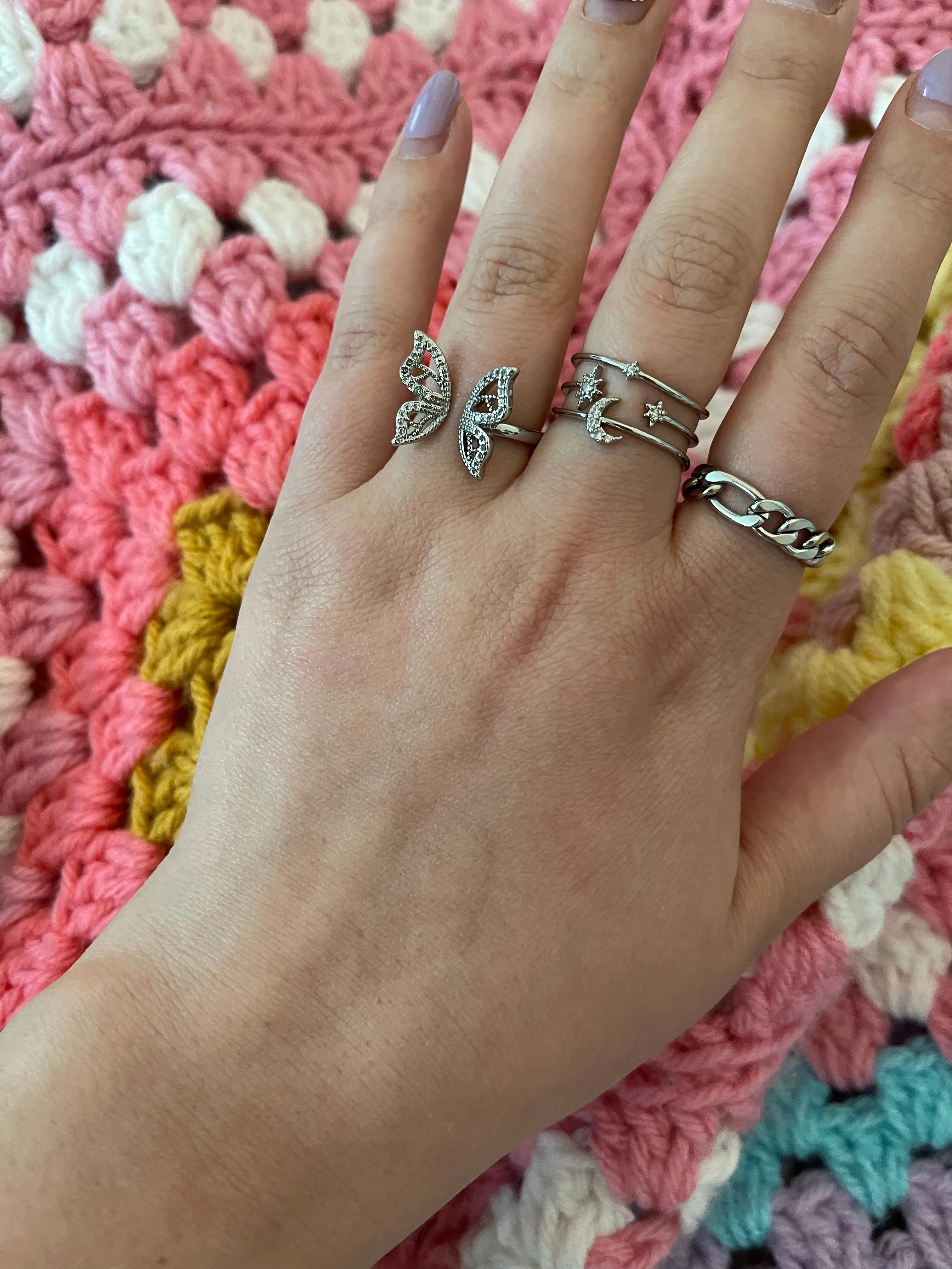 The Genae Chain Ring