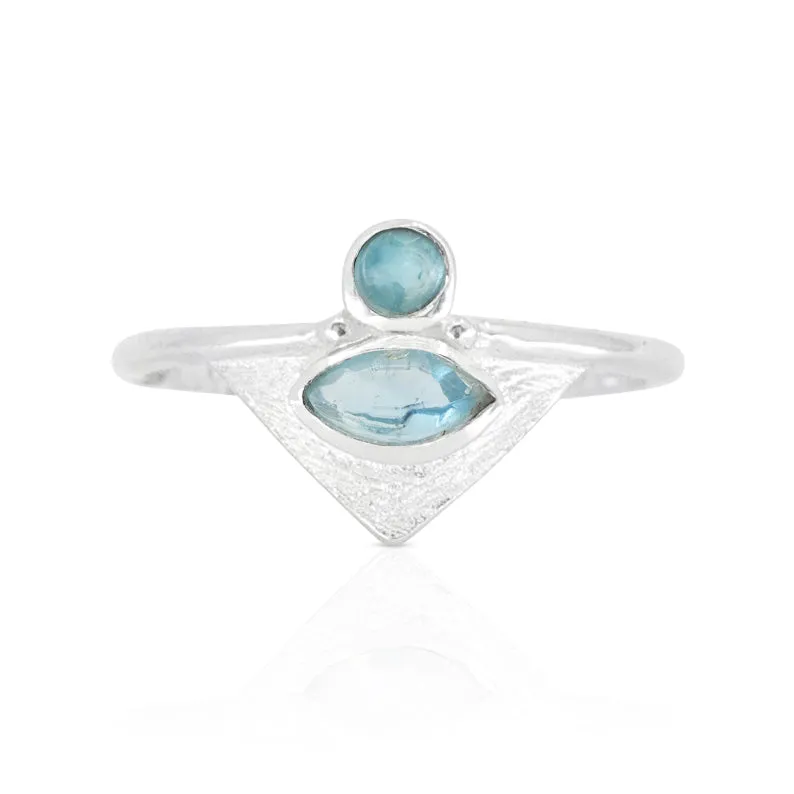 The Nile Apatite Silver Ring