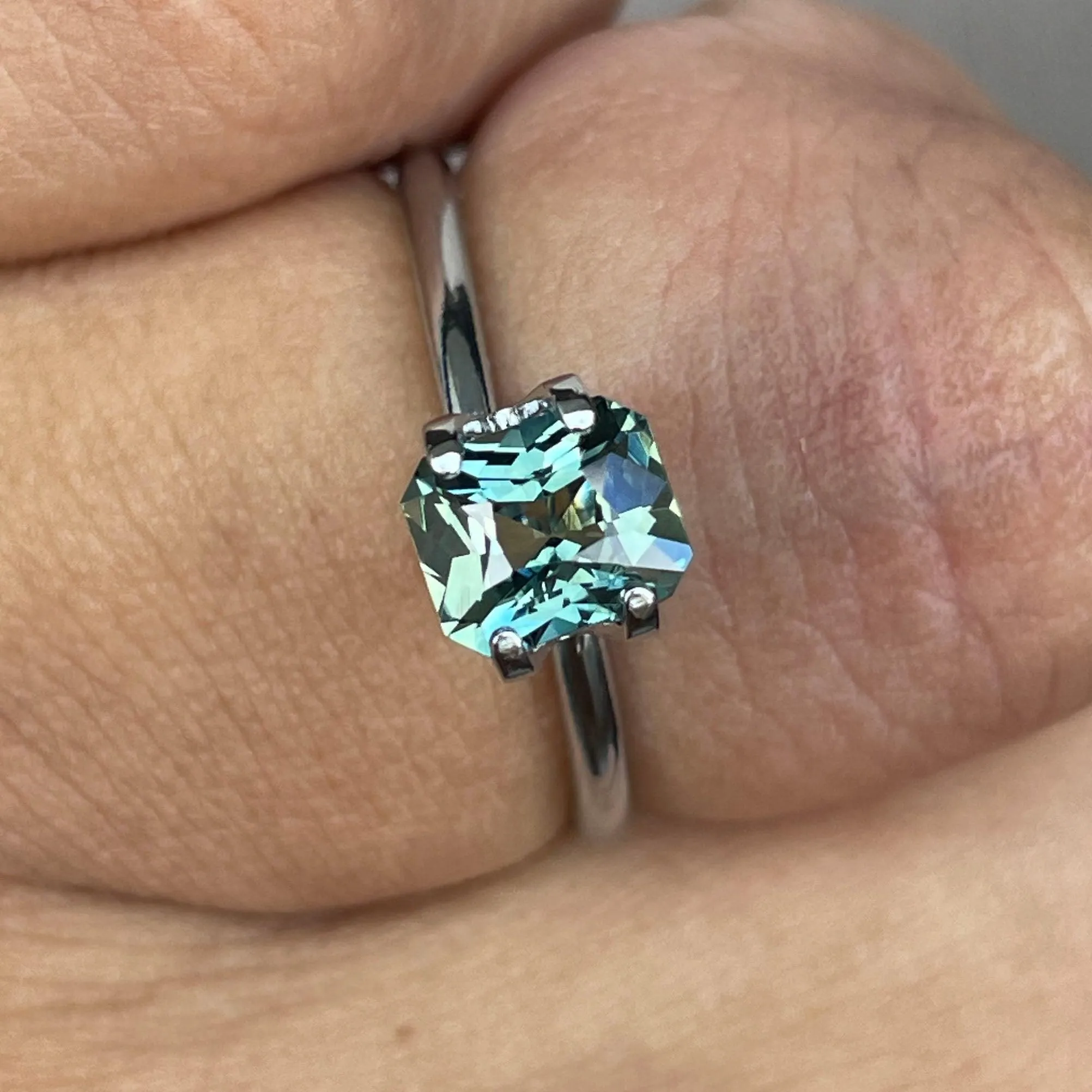 This 1.18 crt Teal Sapphire/ Mermaid sapphire is well cut to bring out the best colour and lustre, and has a perfect colour blend