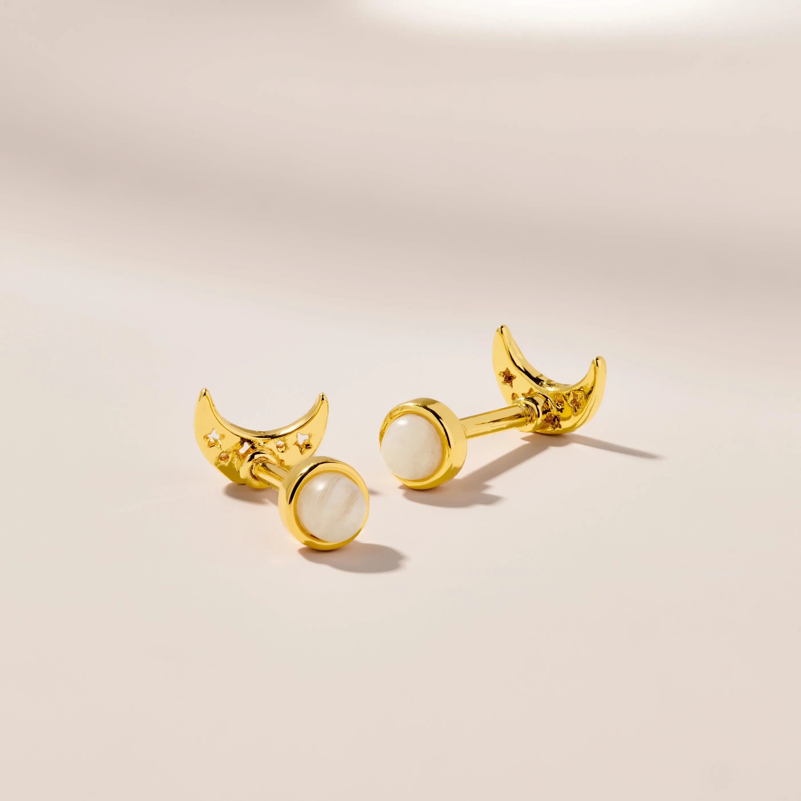 Twin Flame Studs Moon / Moonstone
