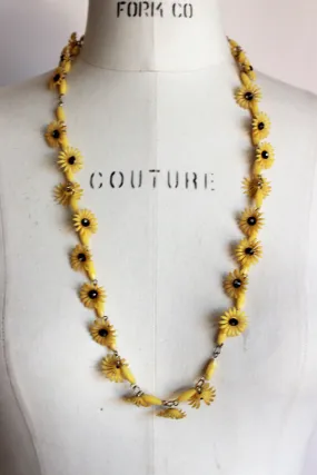 Vintage 1960s Sunflower Necklace