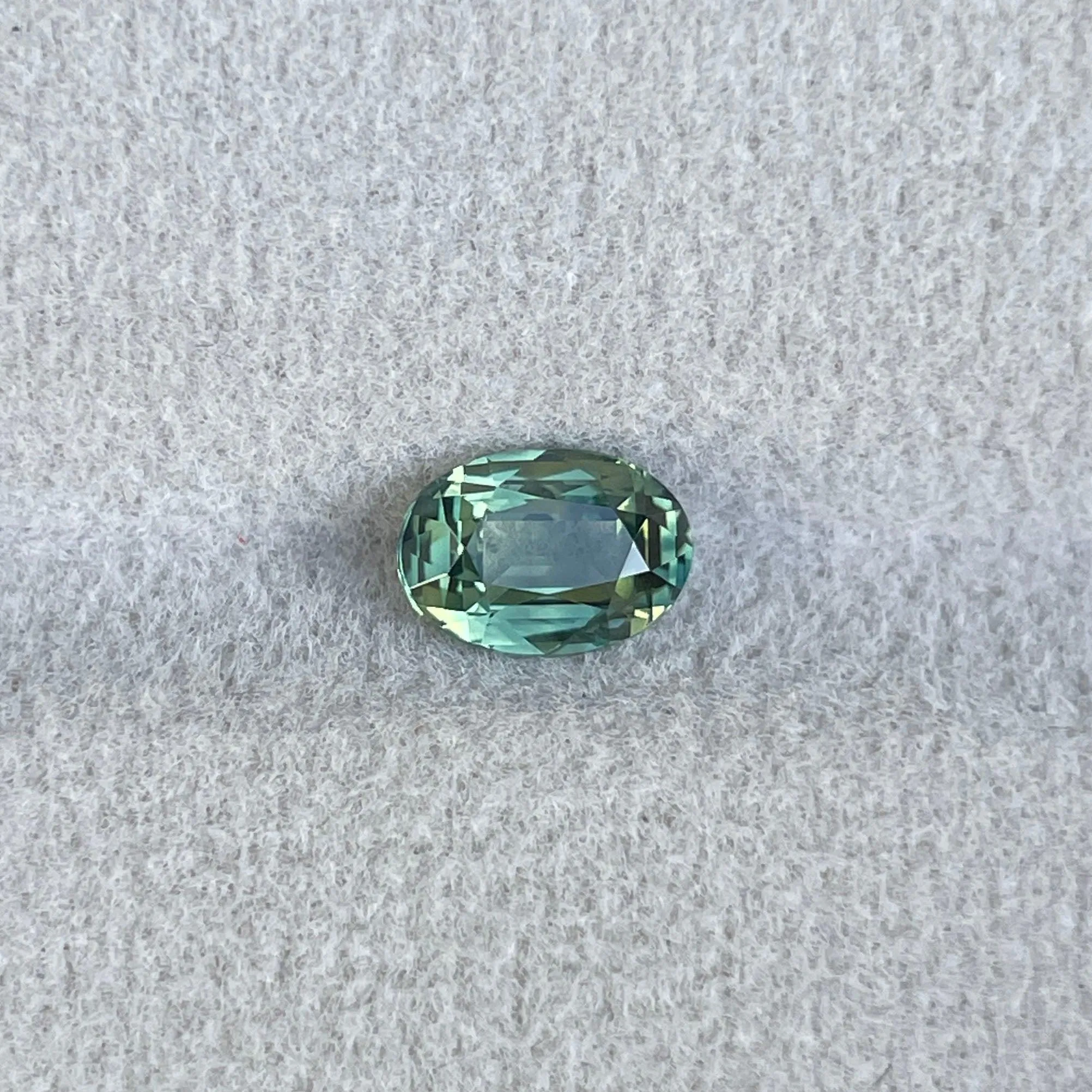 Vivid Green 1.15 ct HEATED Sapphire Oval Cut